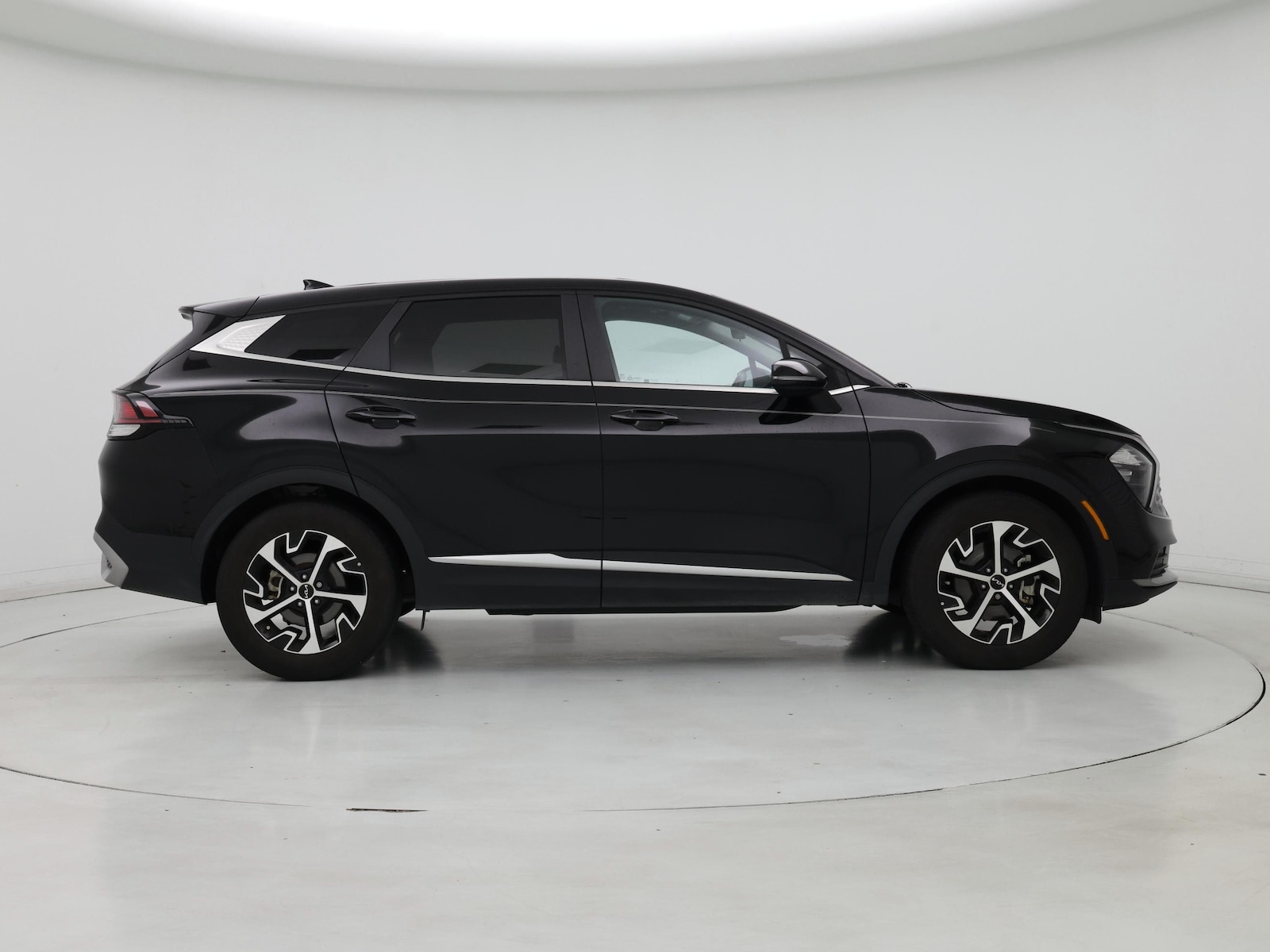 2023 Kia Sportage EX - Photo 8