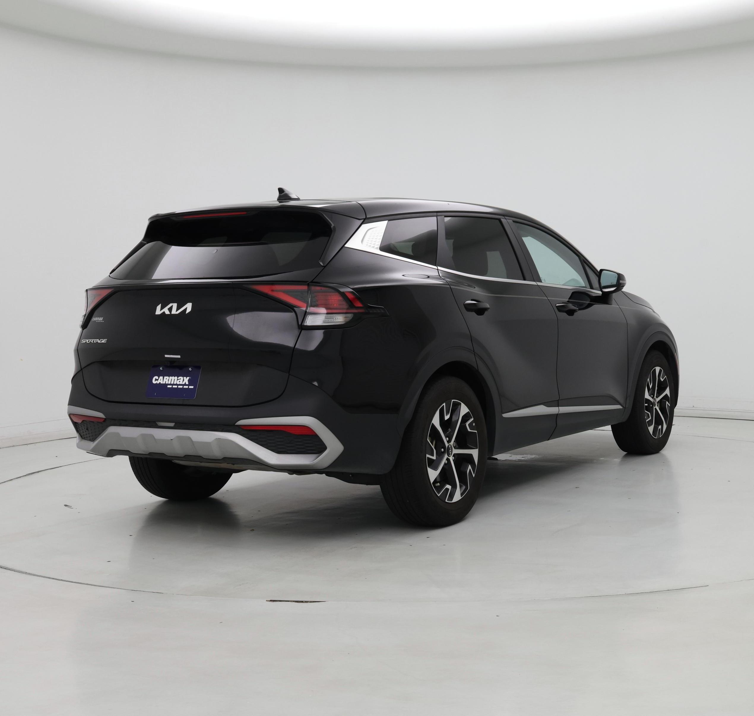 Thumbnail: 2023 Kia Sportage - 8