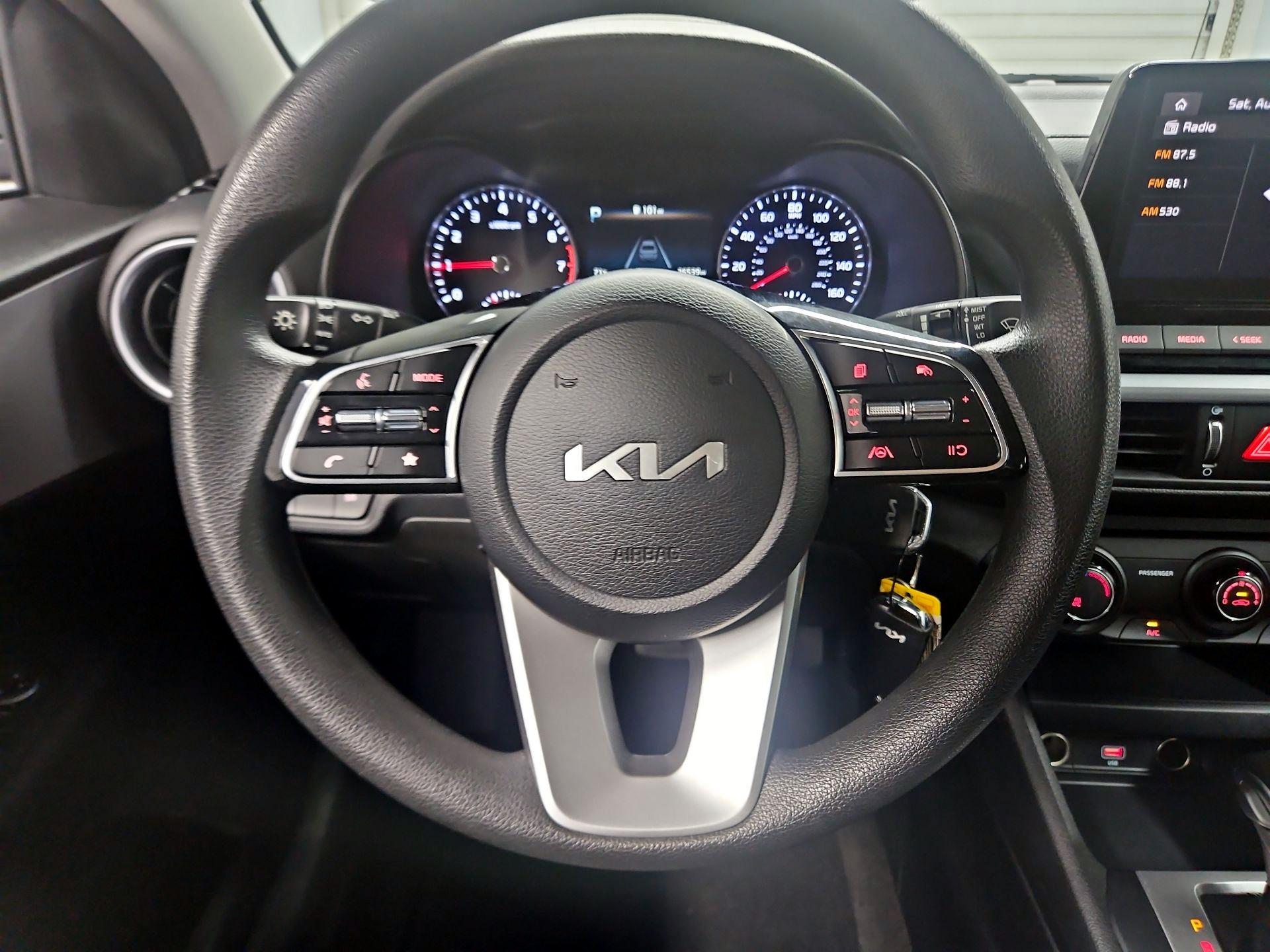 Thumbnail: 2023 Kia Forte - 10