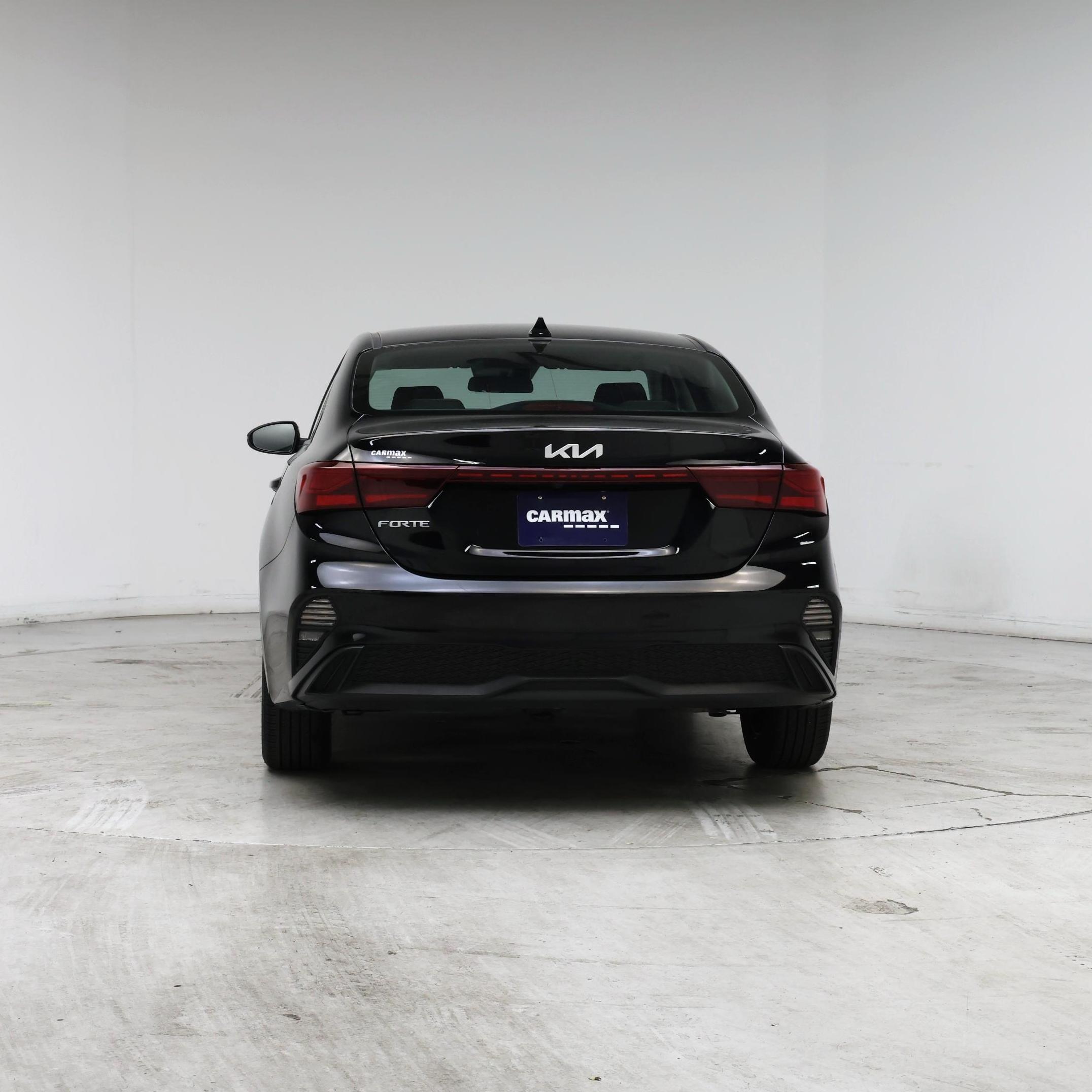 Thumbnail: 2023 Kia Forte - 6