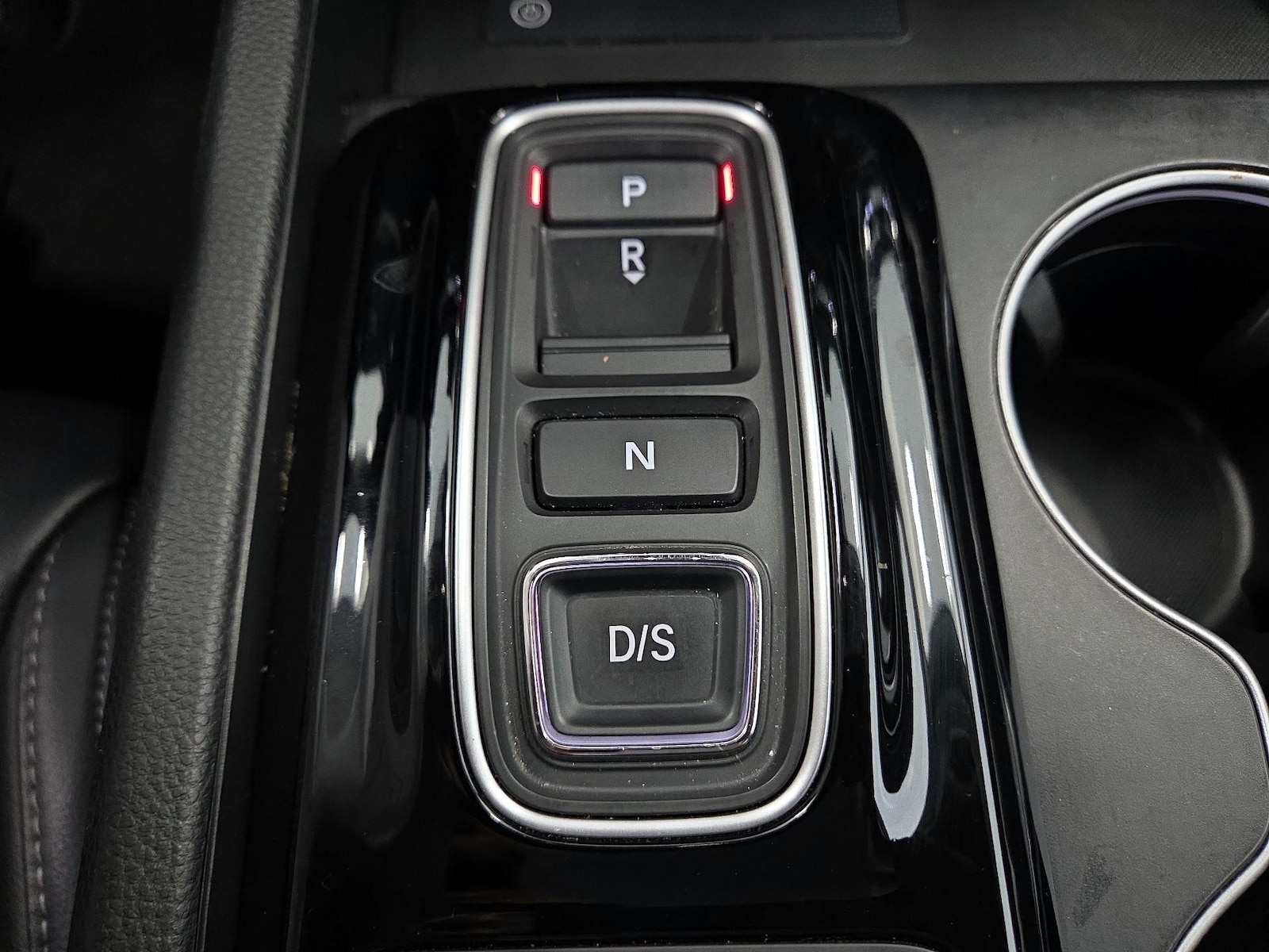 2025 Honda Pilot Touring - Photo 18