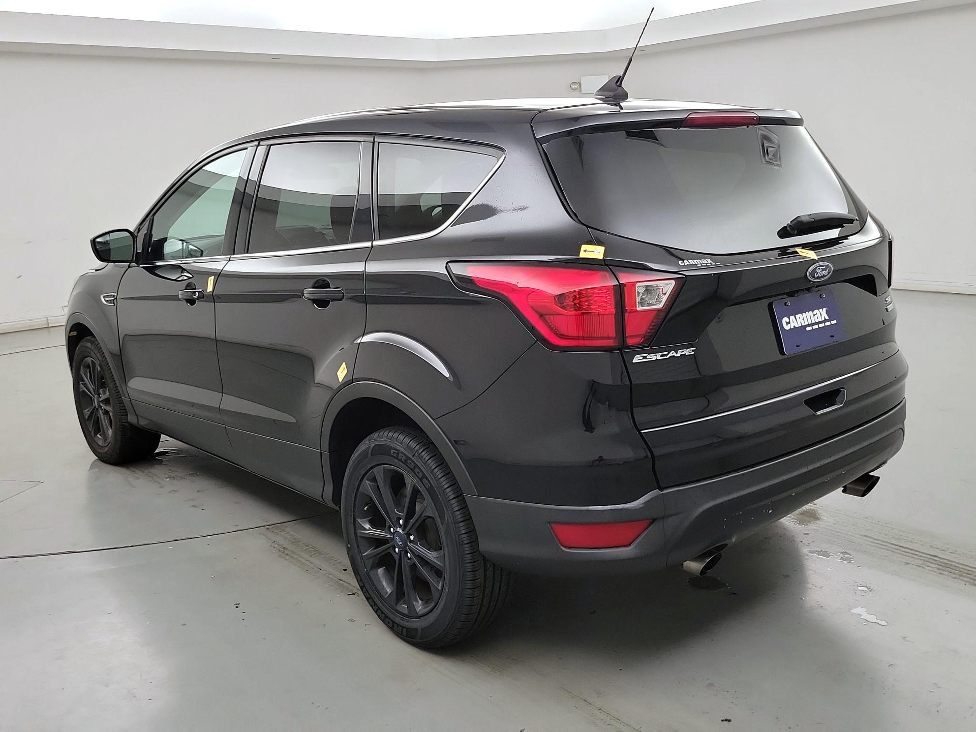 Thumbnail: 2019 Ford Escape - 7