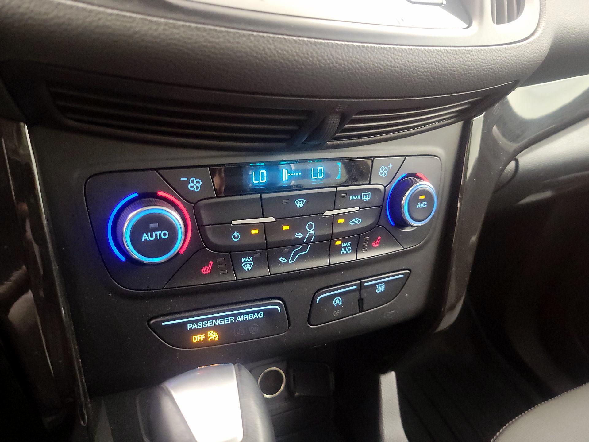 Thumbnail: 2017 Ford Escape - 17