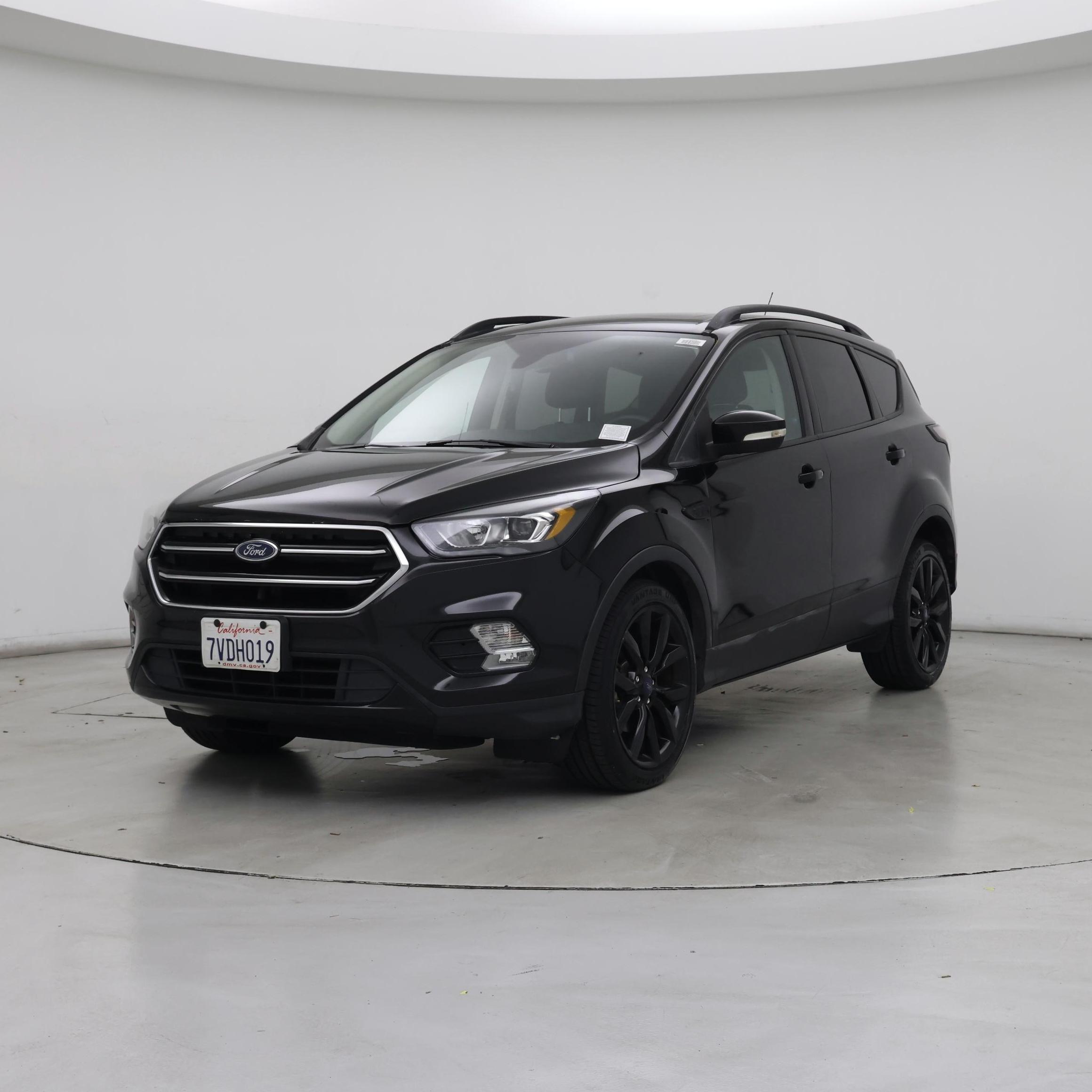 Thumbnail: 2017 Ford Escape - 4