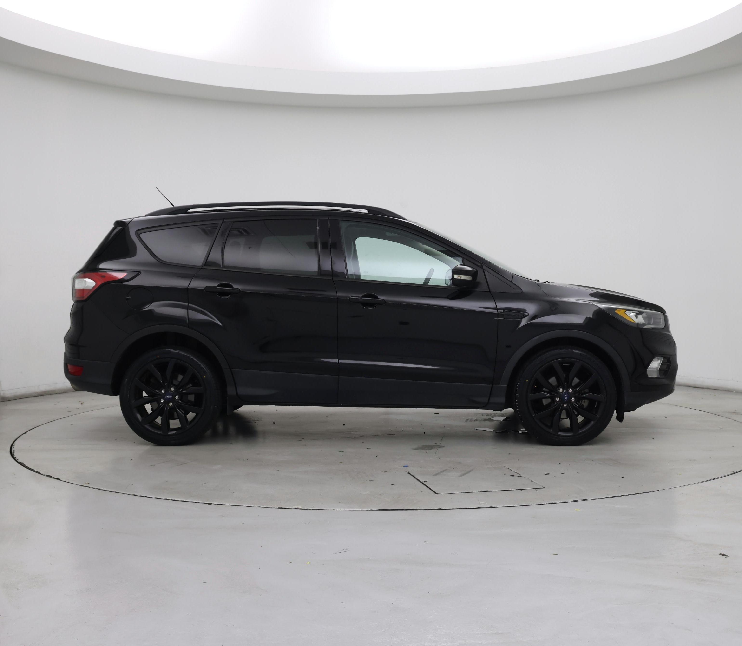Thumbnail: 2017 Ford Escape - 7