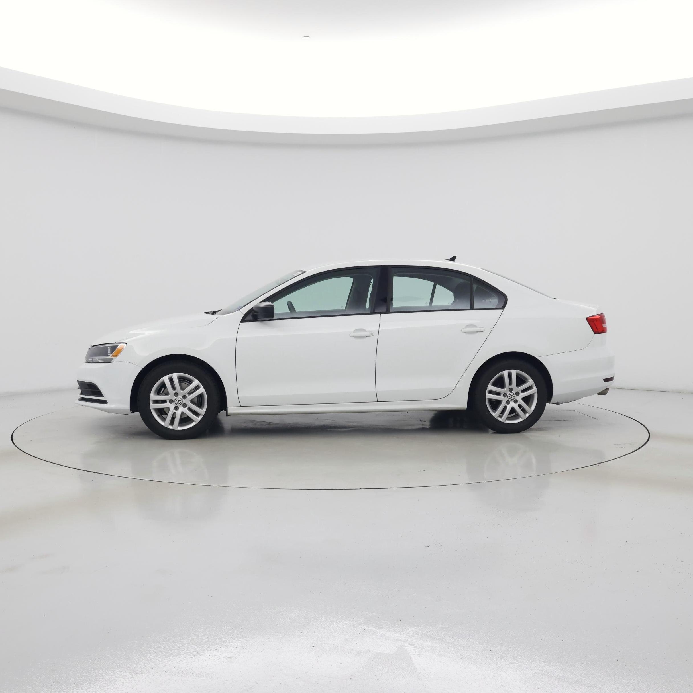 Thumbnail: 2015 Volkswagen Jetta - 3