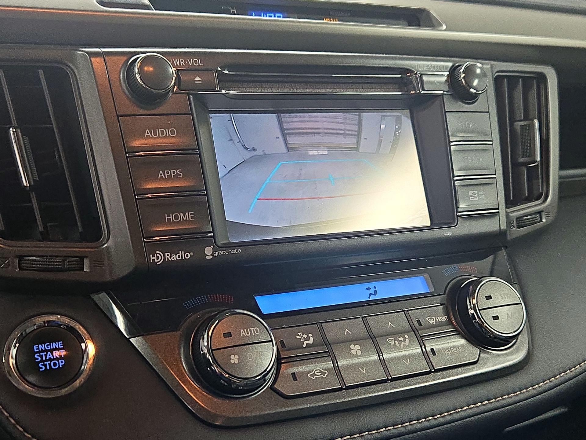Thumbnail: 2015 Toyota RAV4 - 14