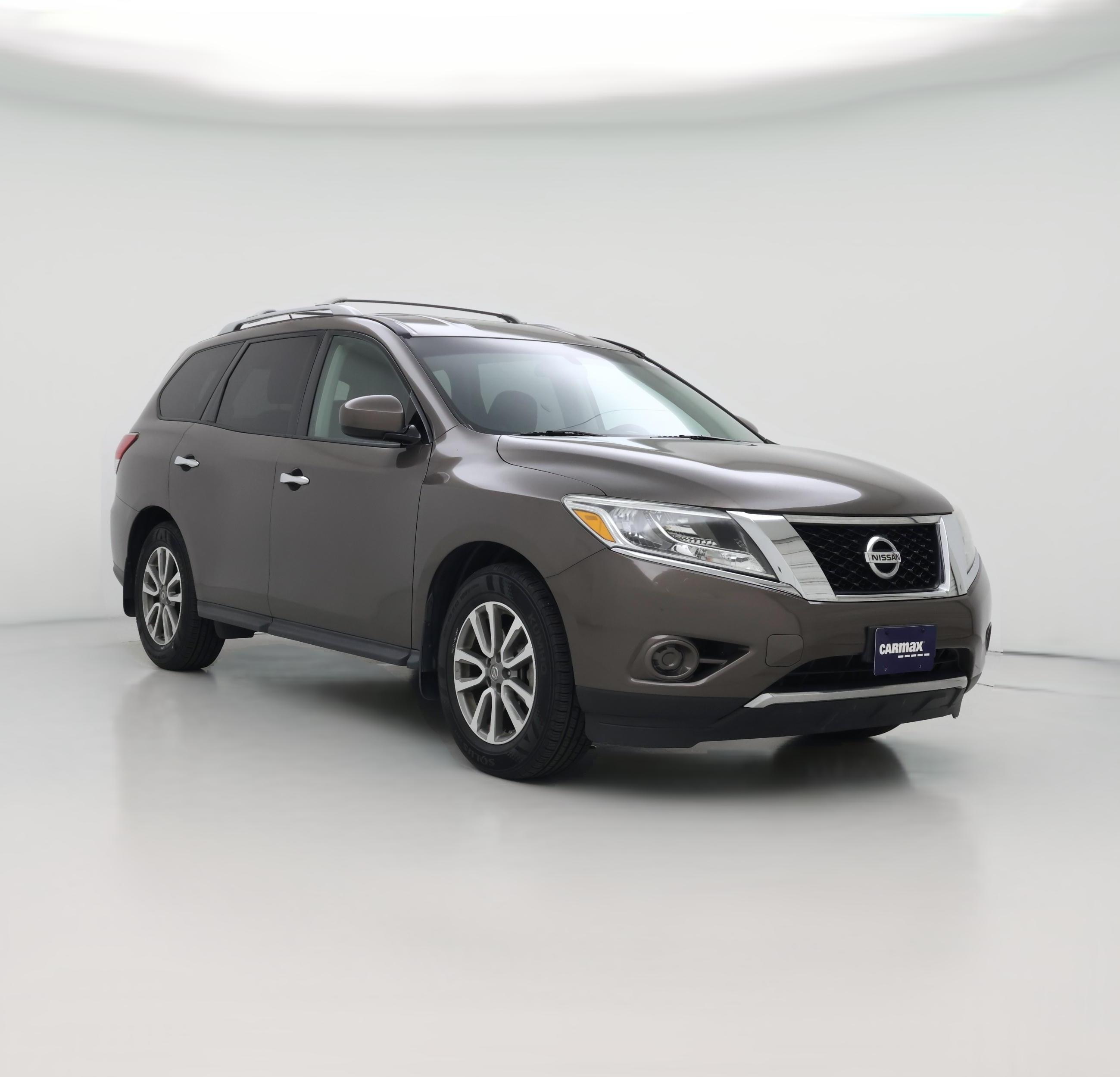 Thumbnail: 2016 Nissan Pathfinder - 1