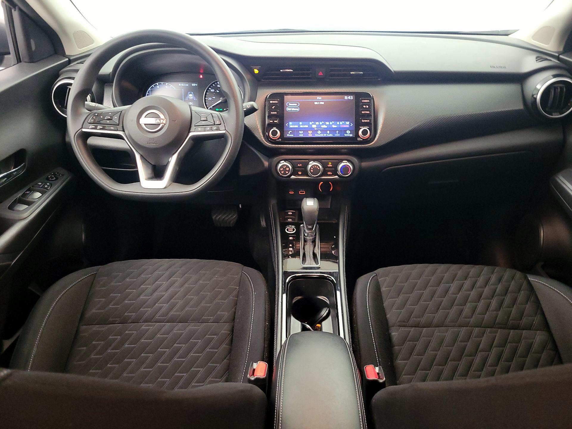 Thumbnail: 2023 Nissan Kicks - 9
