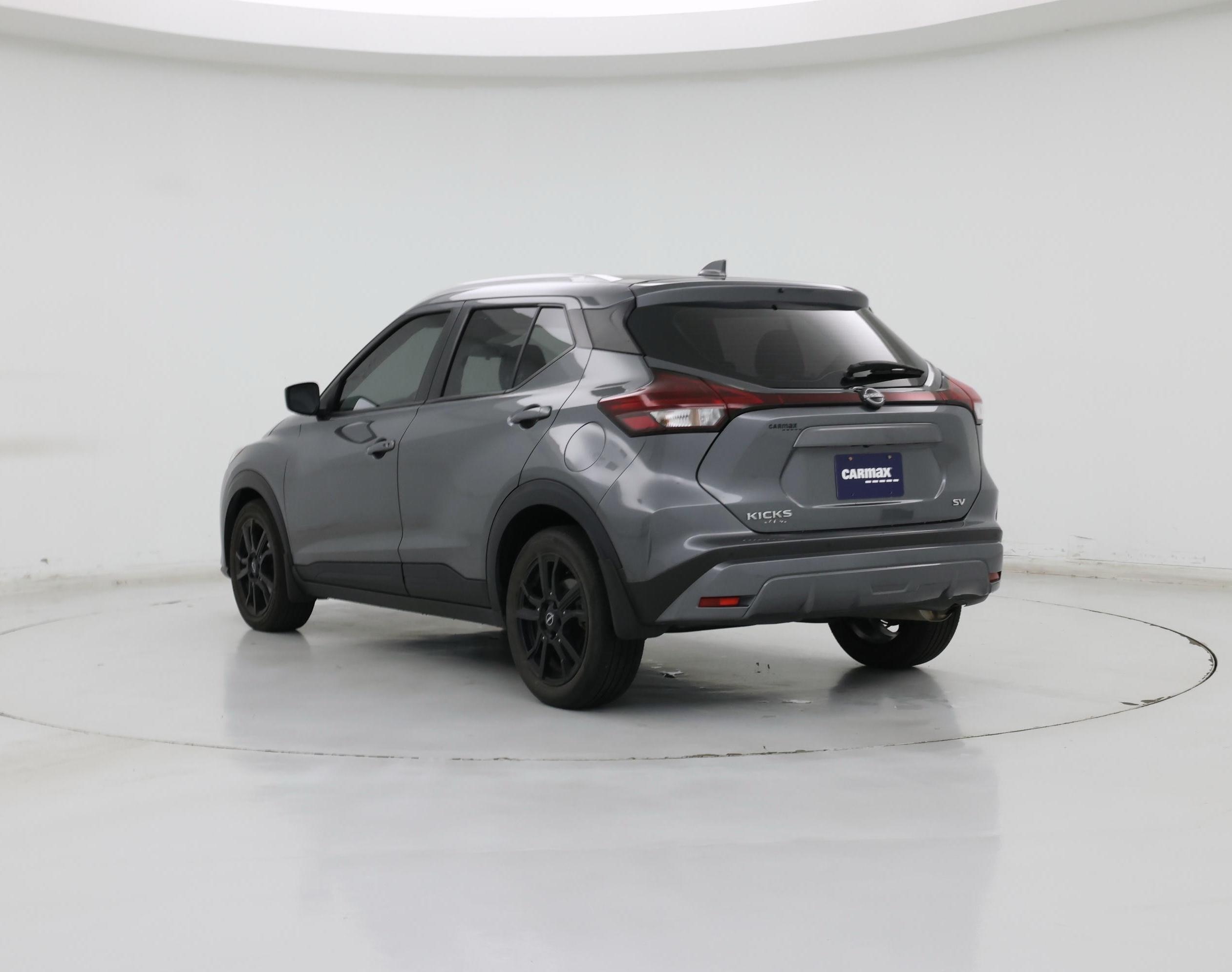 Thumbnail: 2023 Nissan Kicks - 2