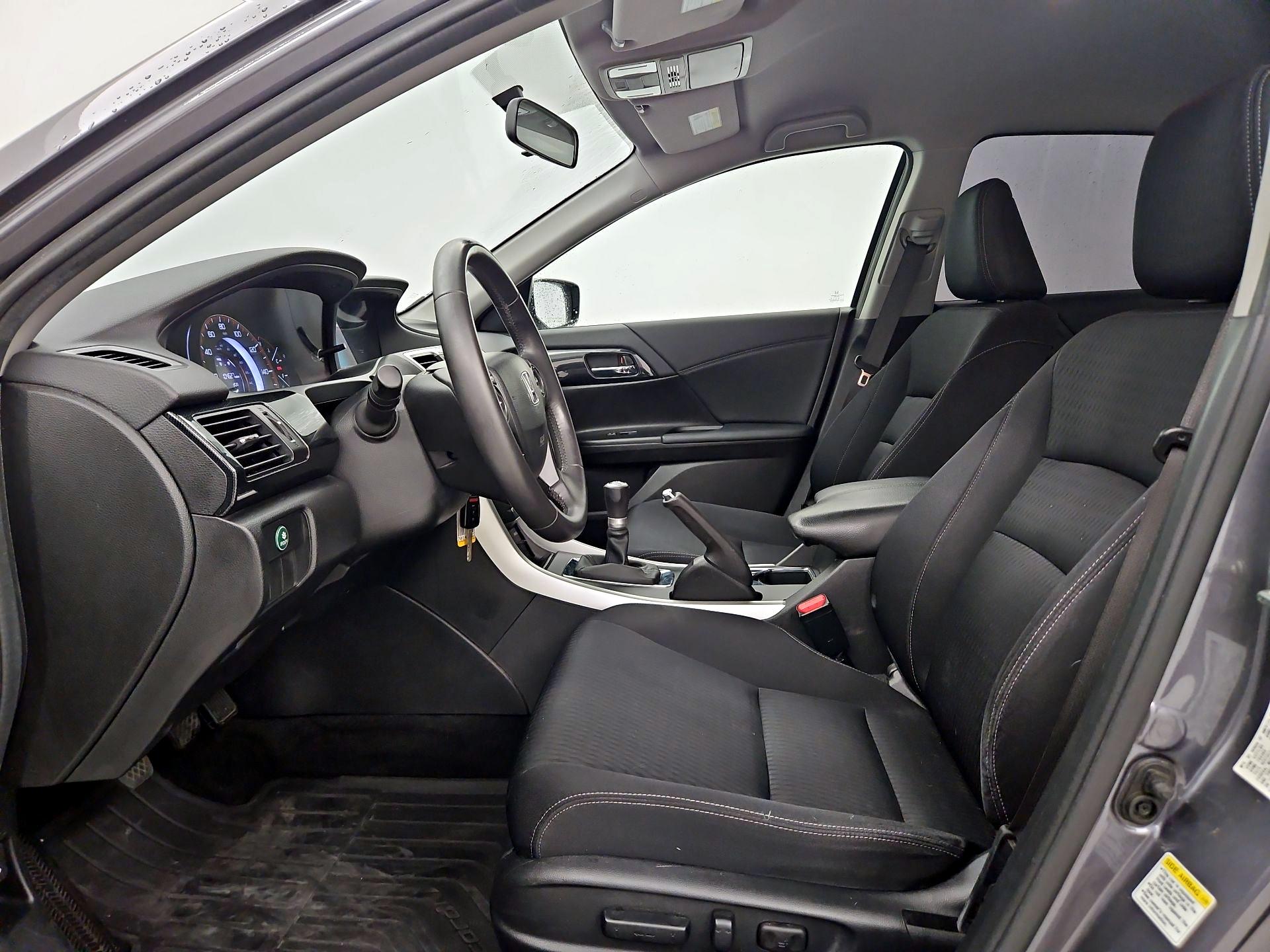 Thumbnail: 2015 Honda Accord - 11