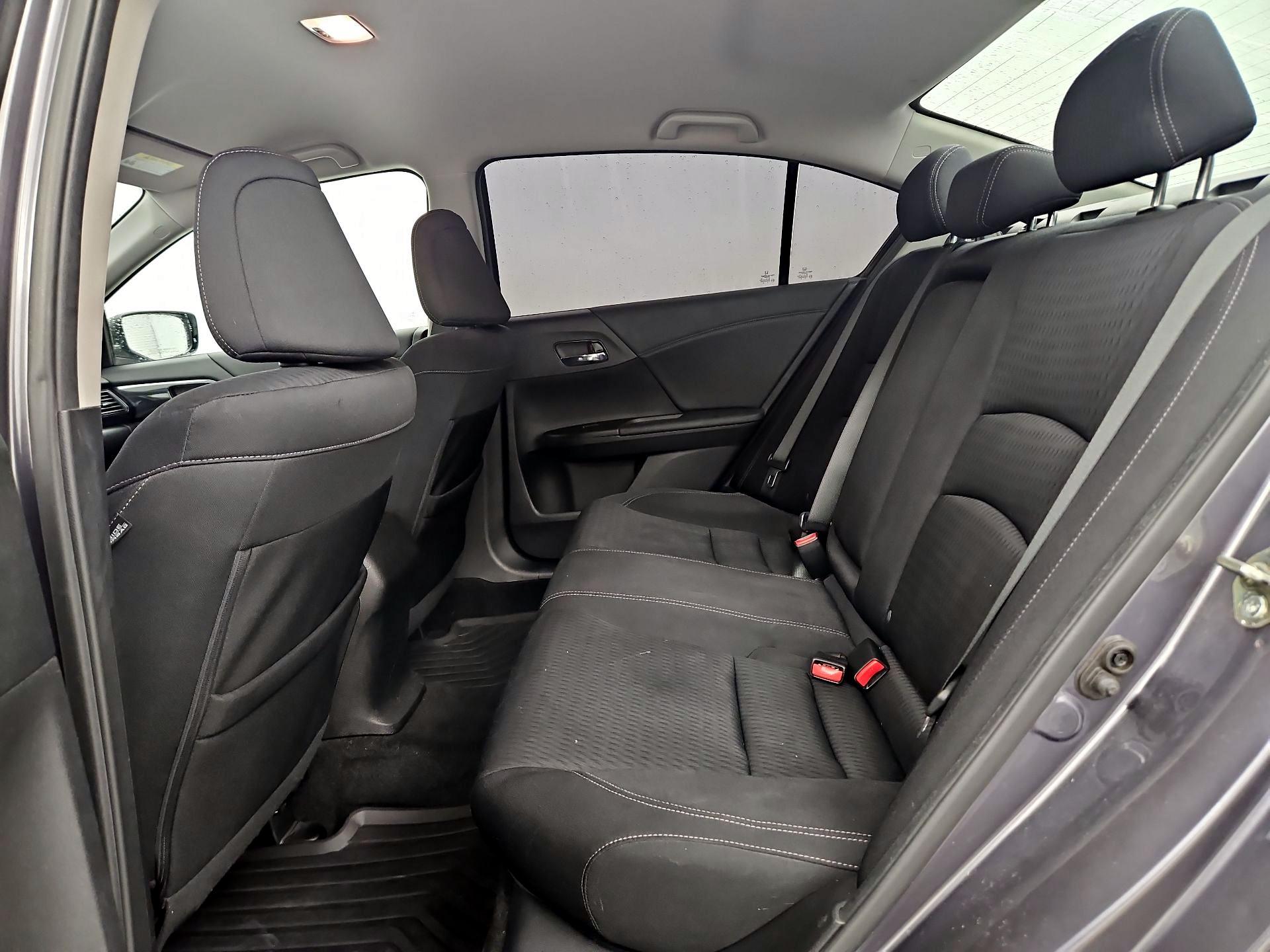 Thumbnail: 2015 Honda Accord - 19