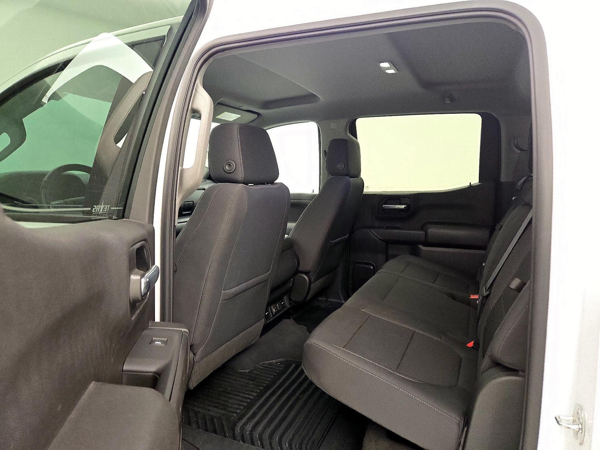 Thumbnail: 2021 Chevrolet Silverado 1500 - 19