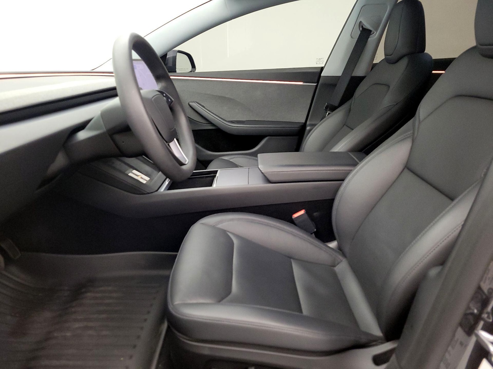 2025 Tesla Model 3 Long Range - Photo 12