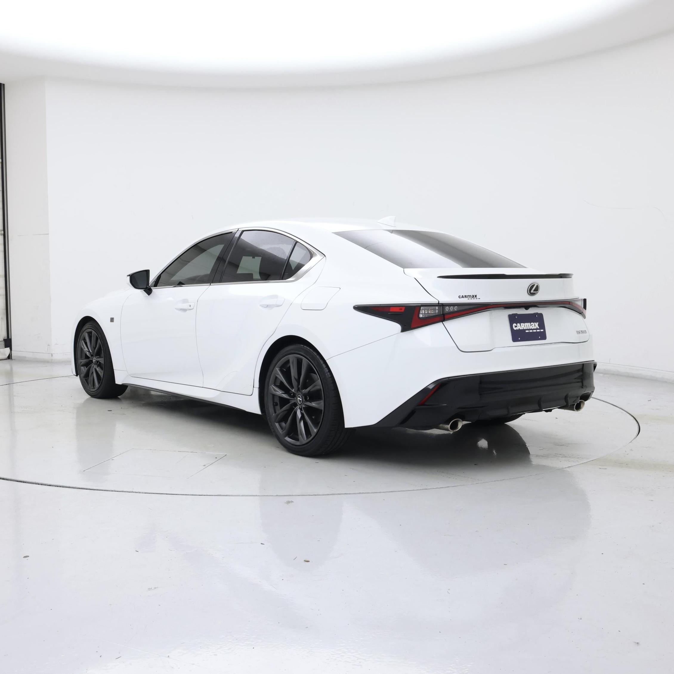 Thumbnail: 2023 Lexus IS - 2