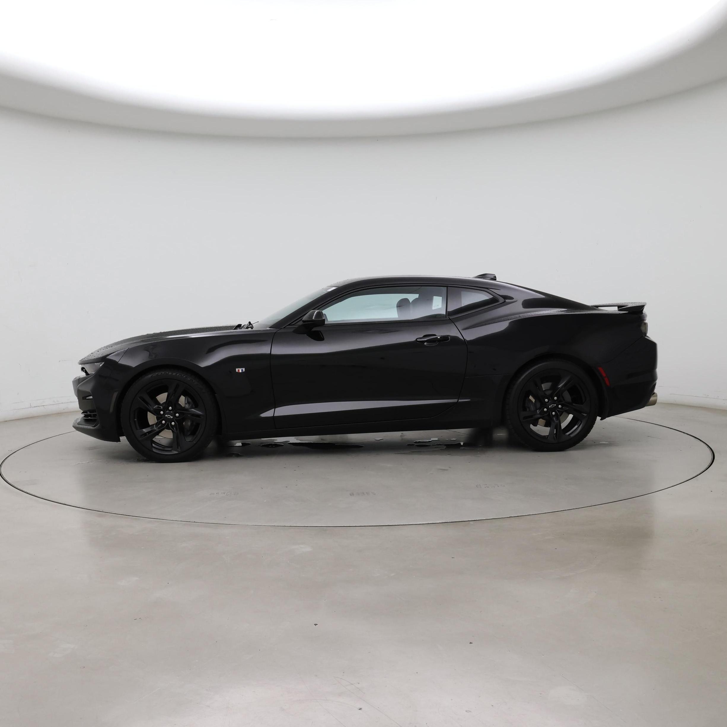 Thumbnail: 2021 Chevrolet Camaro - 3