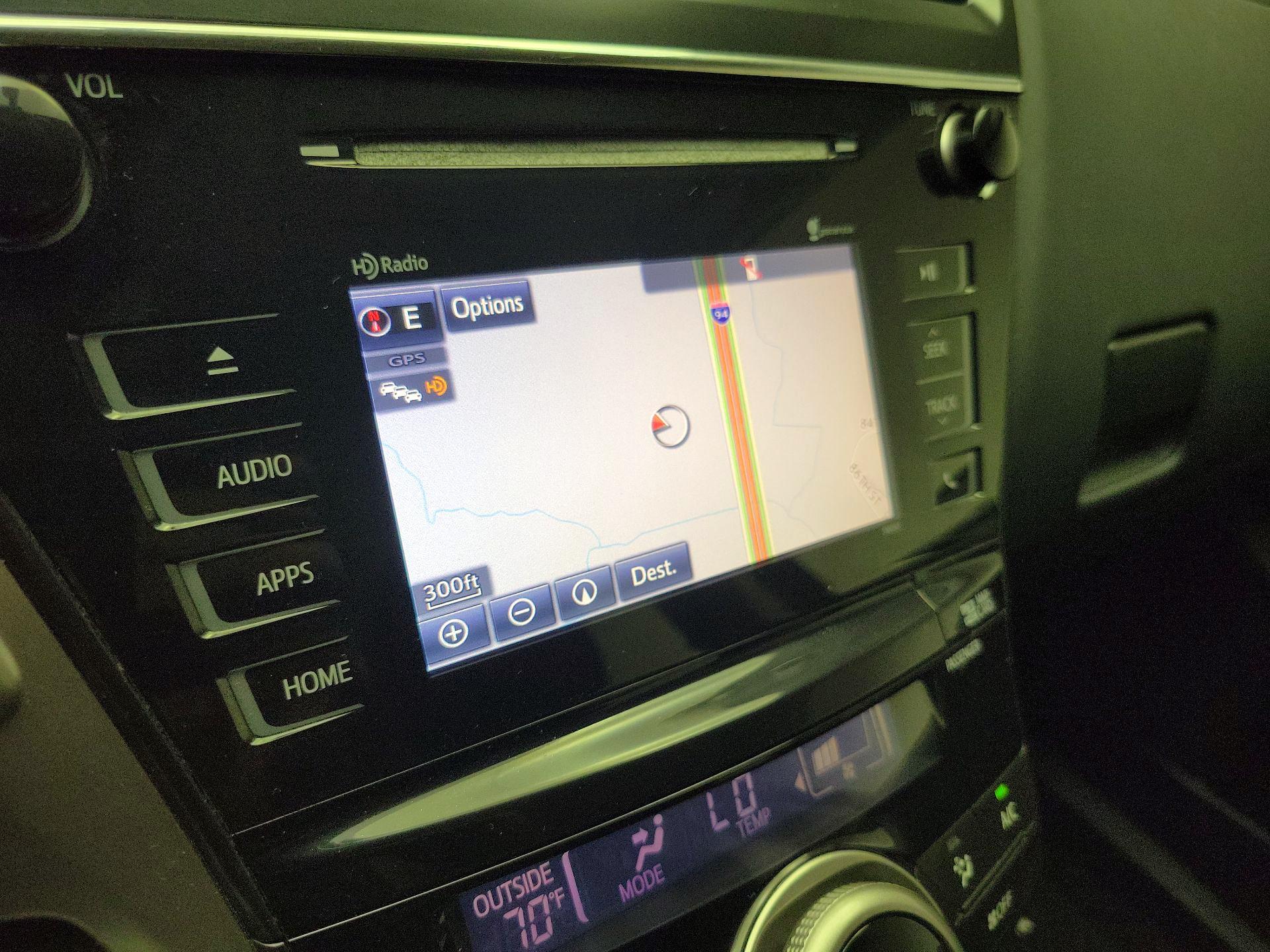 Thumbnail: 2015 Toyota Prius v - 13