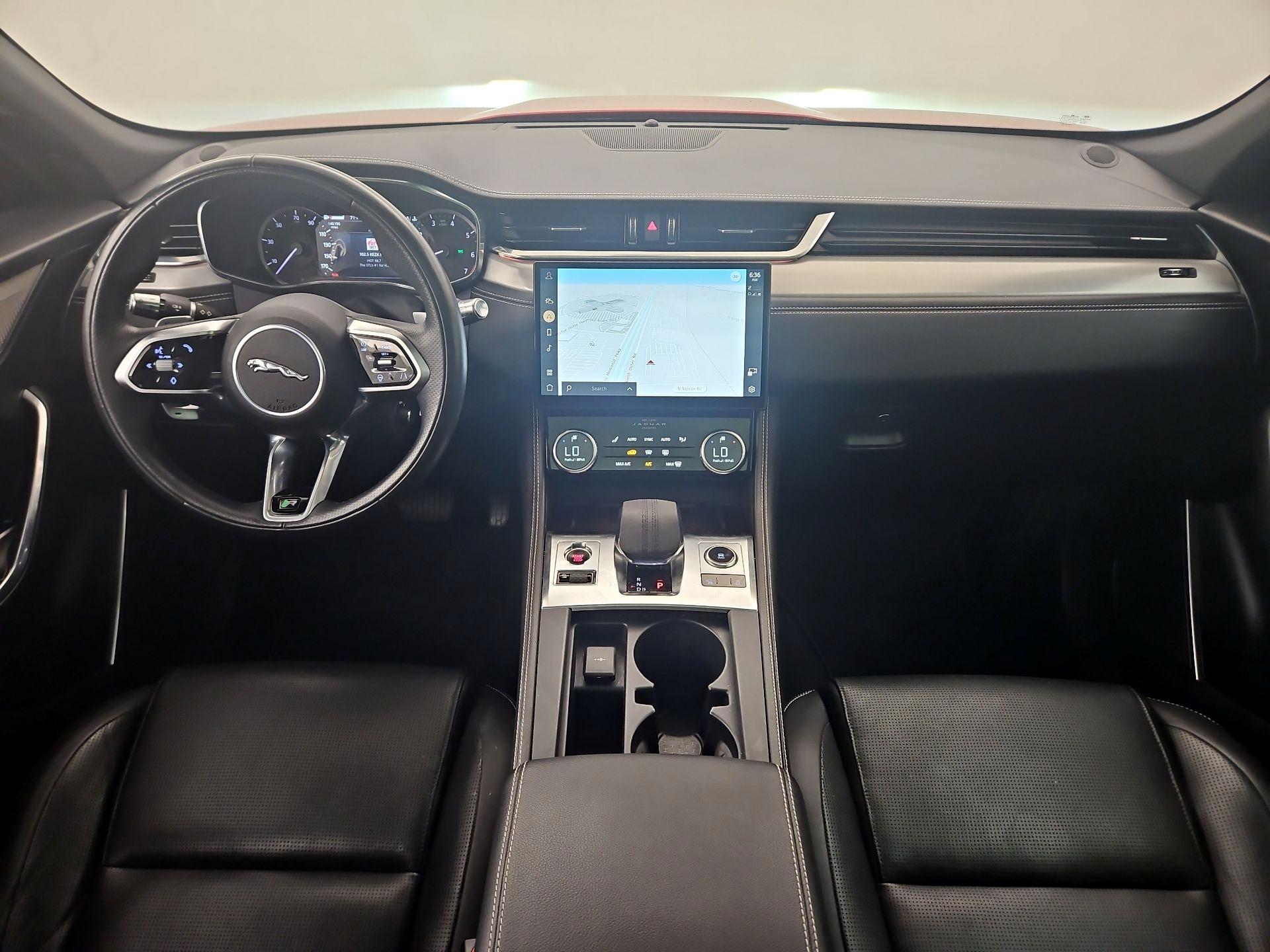 Thumbnail: 2021 Jaguar F-Pace - 9