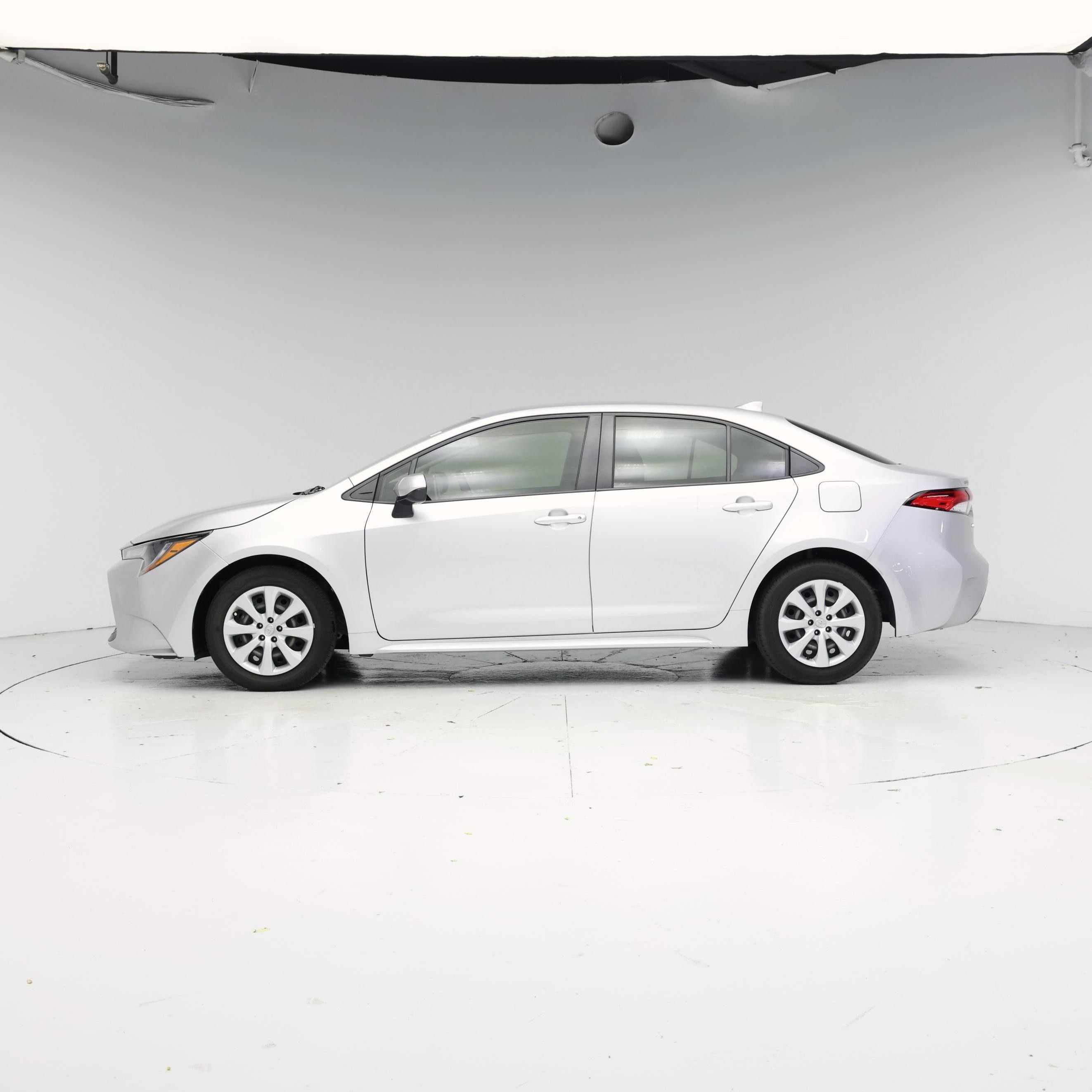Thumbnail: 2021 Toyota Corolla - 3