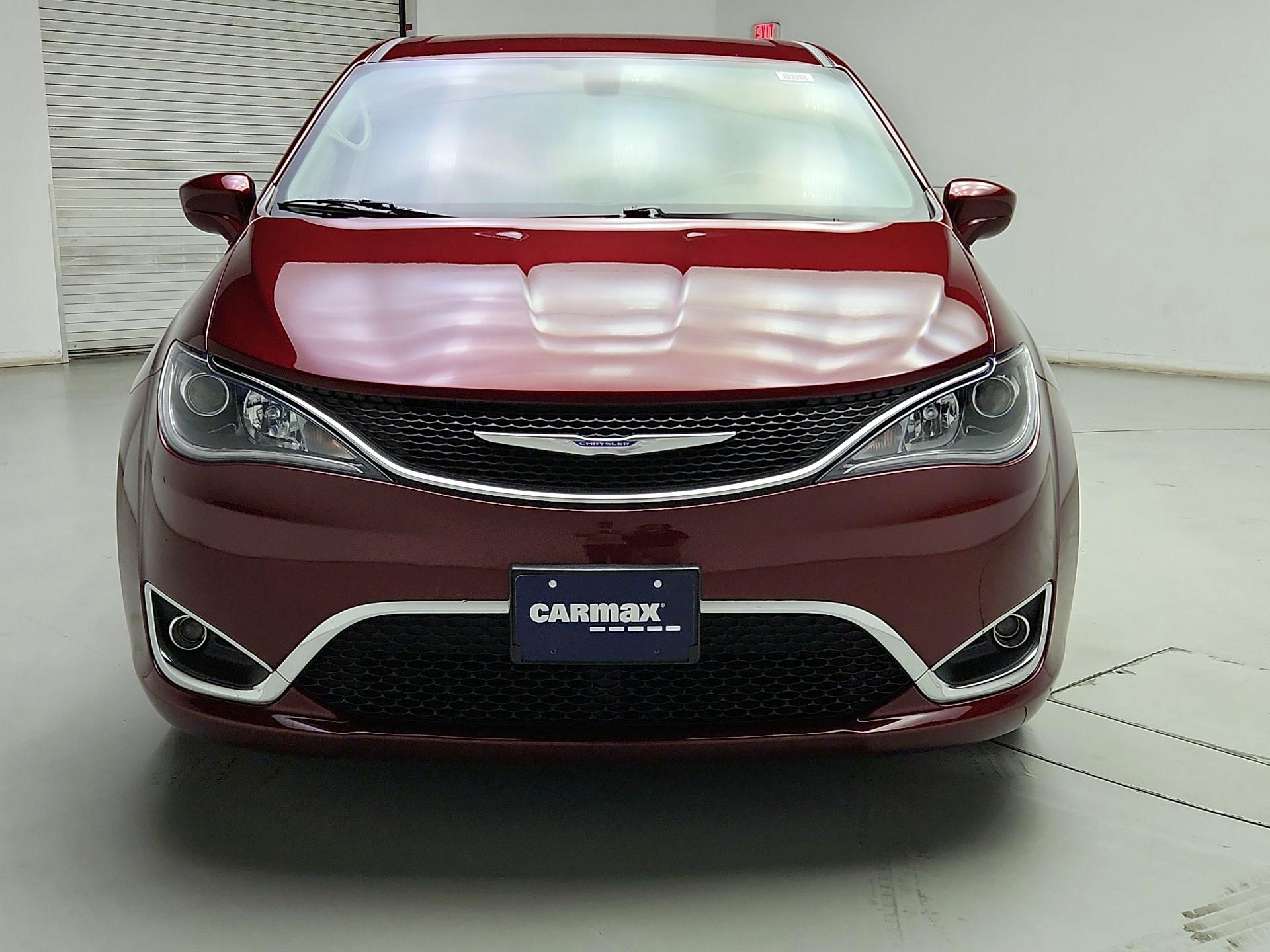 Thumbnail: 2019 Chrysler Pacifica - 2