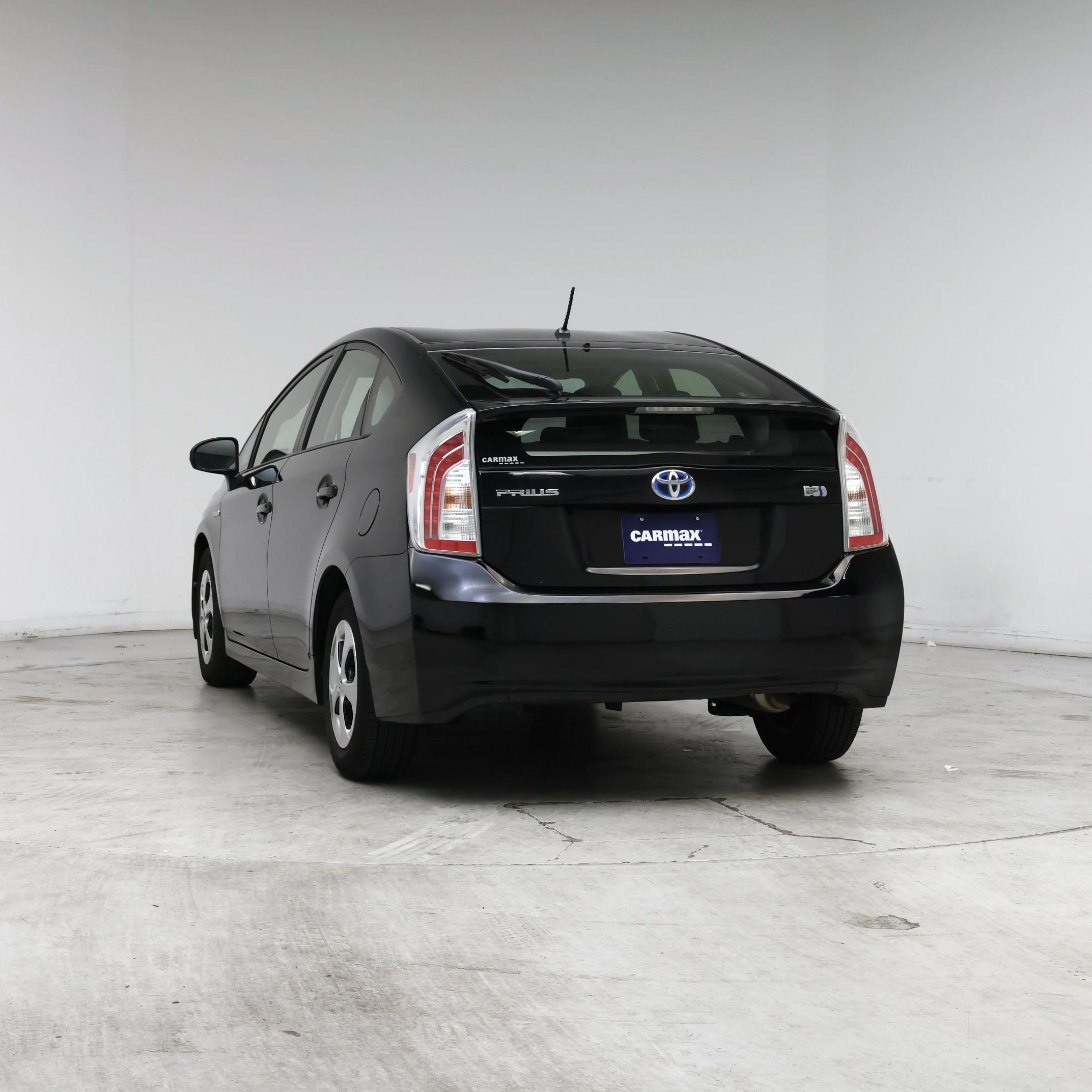 Thumbnail: 2014 Toyota Prius - 6