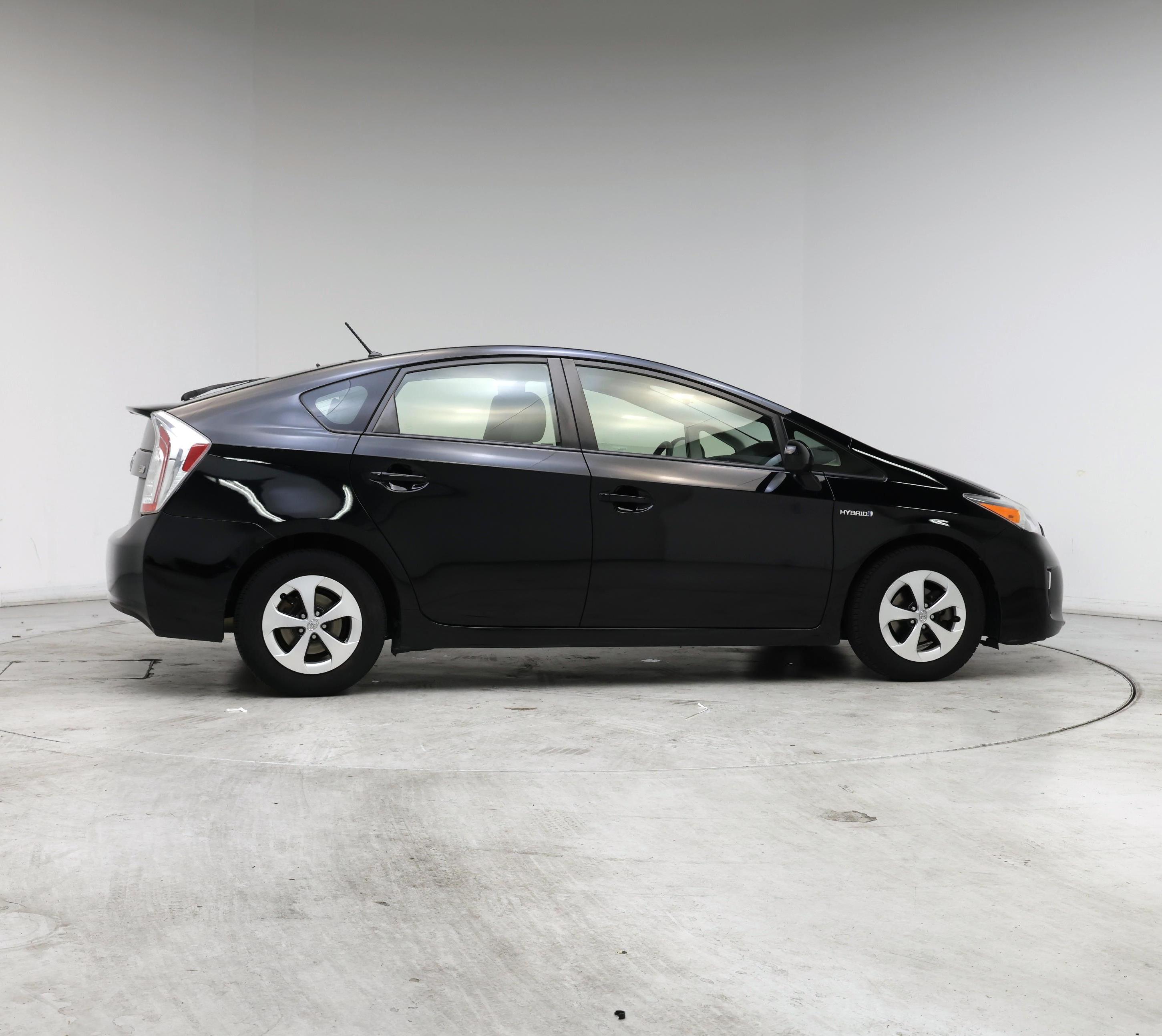 Thumbnail: 2014 Toyota Prius - 7