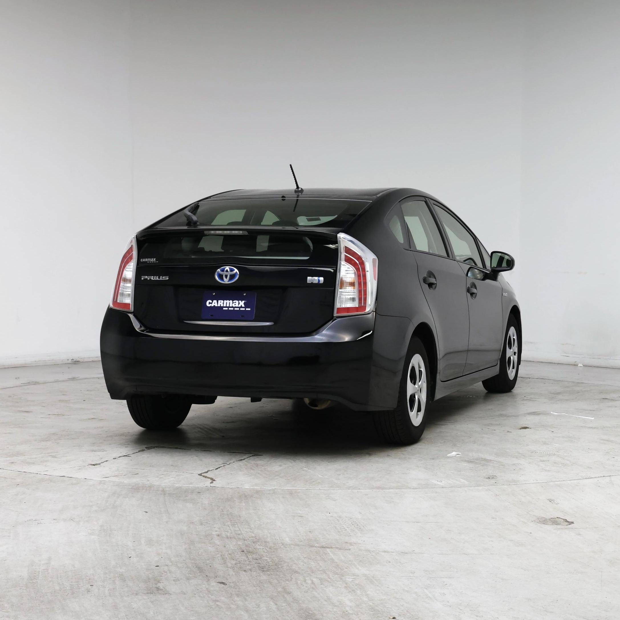 Thumbnail: 2014 Toyota Prius - 8