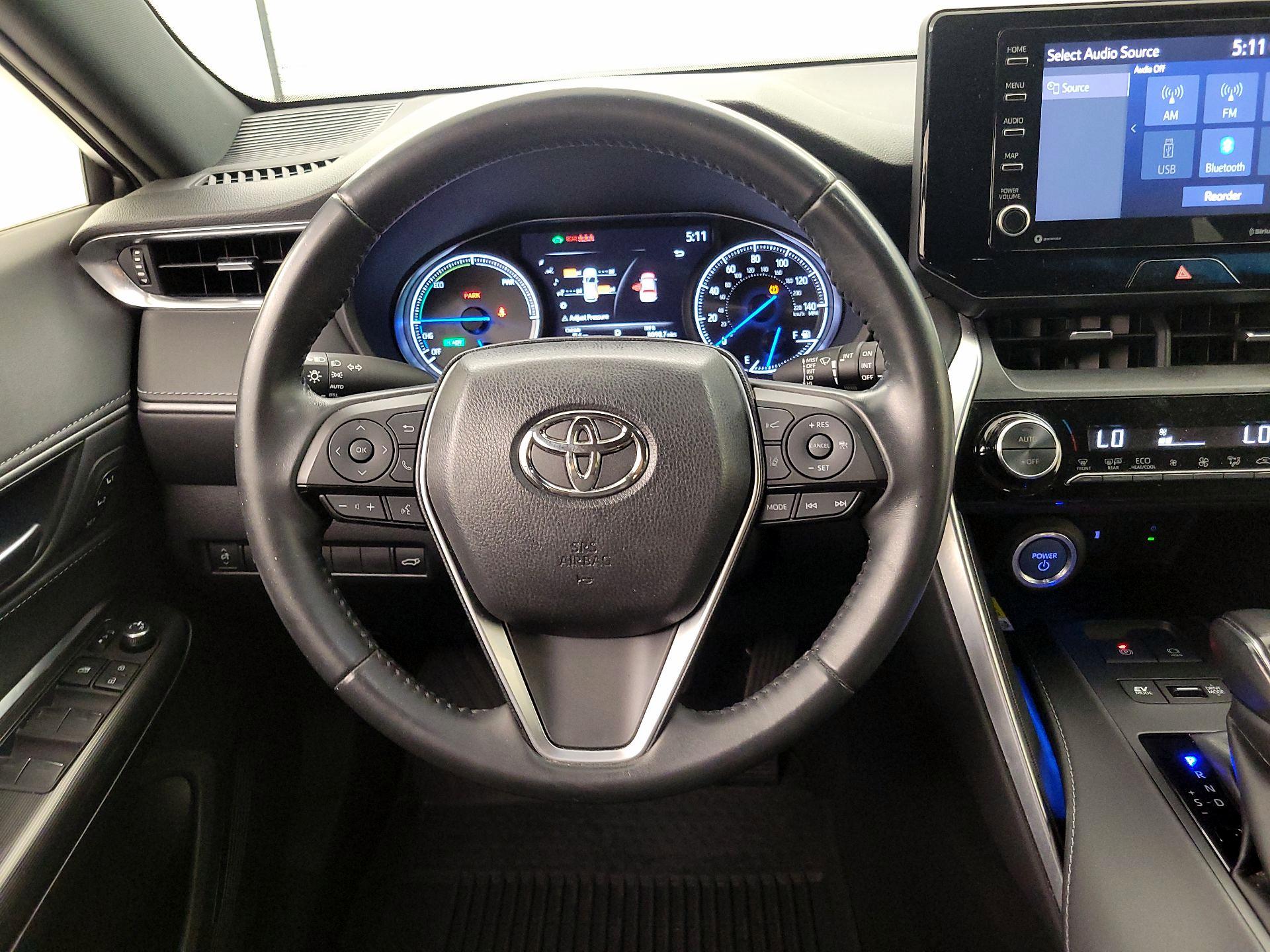 Thumbnail: 2021 Toyota Venza - 10
