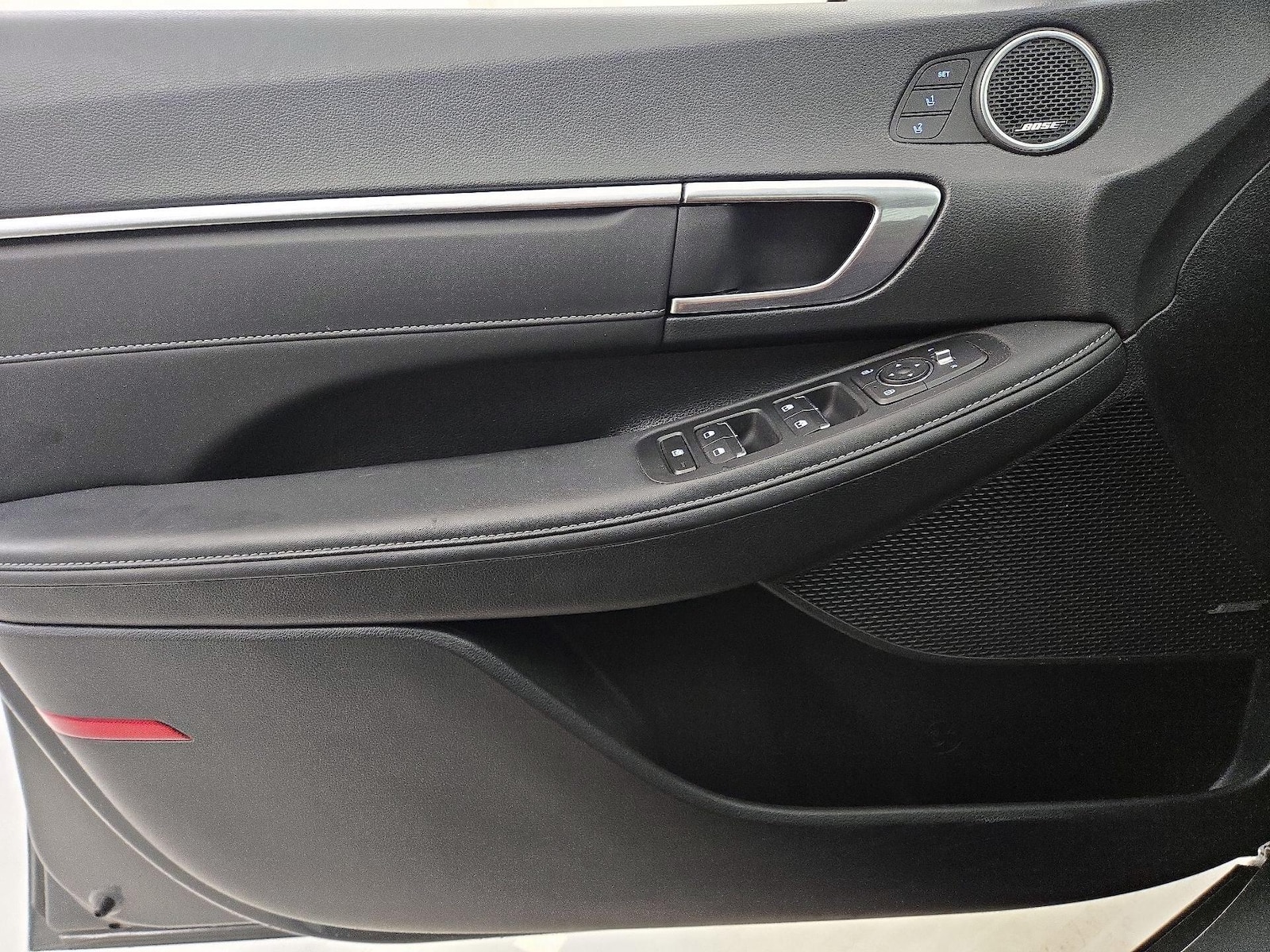 2022 Hyundai Sonata Limited - Photo 13