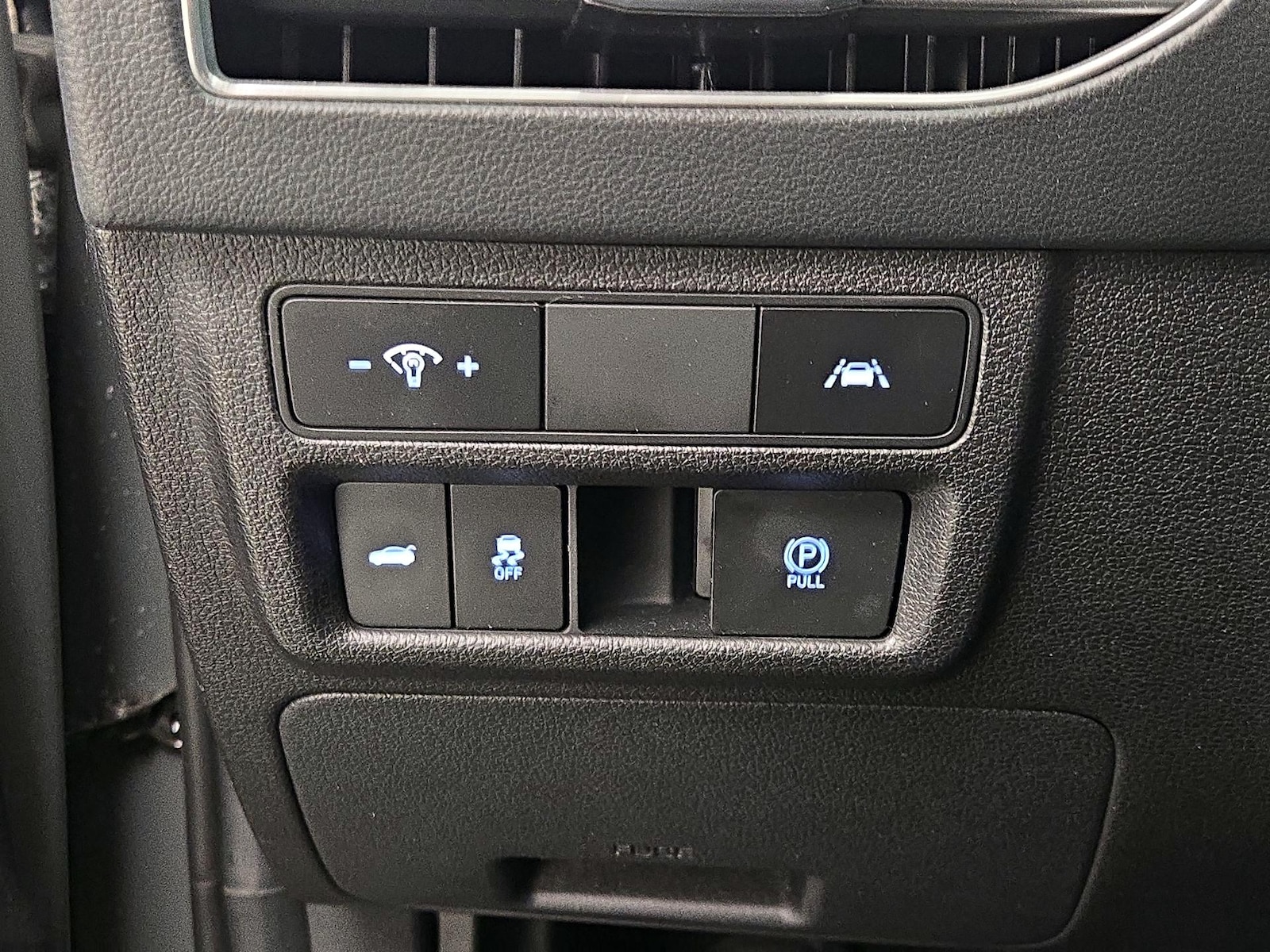 2022 Hyundai Sonata Limited - Photo 14