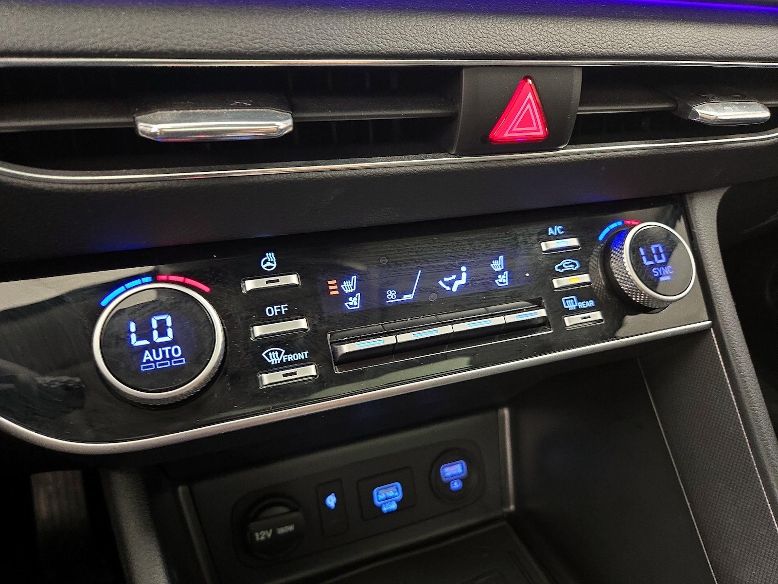2022 Hyundai Sonata Limited - Photo 18