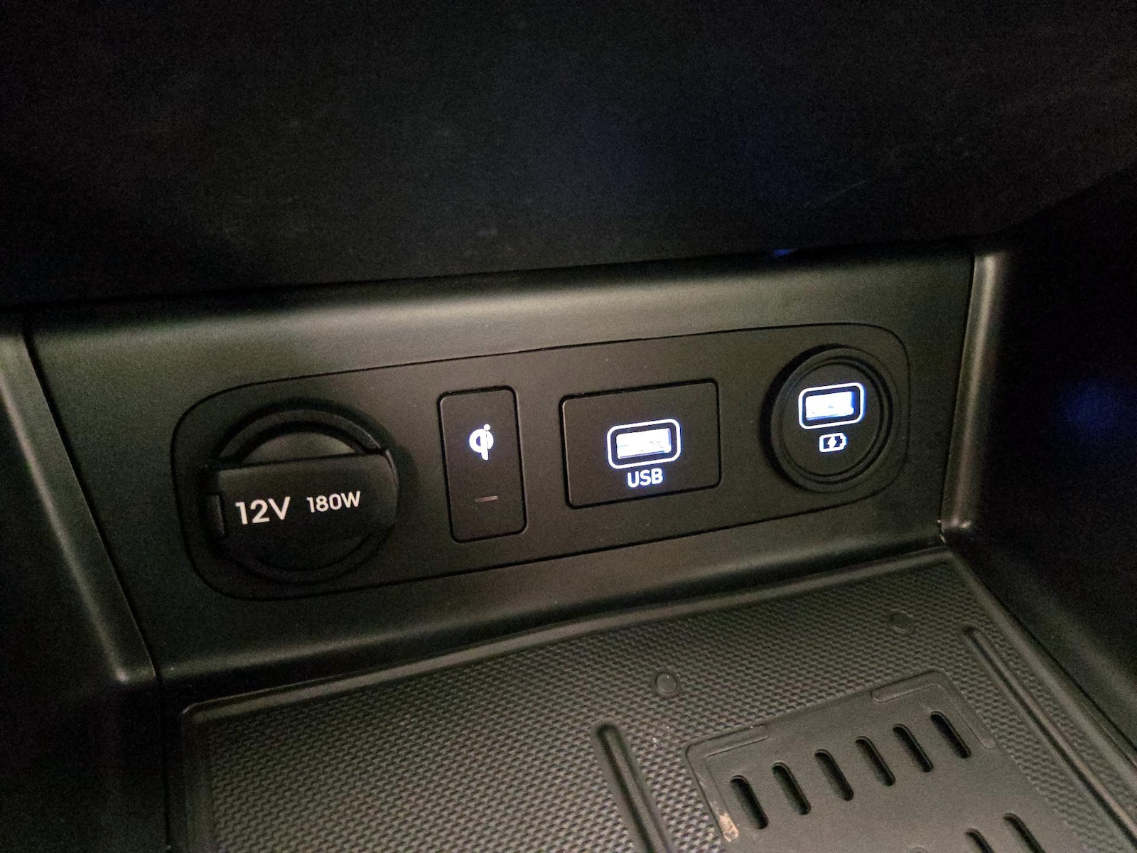 2022 Hyundai Sonata Limited - Photo 20