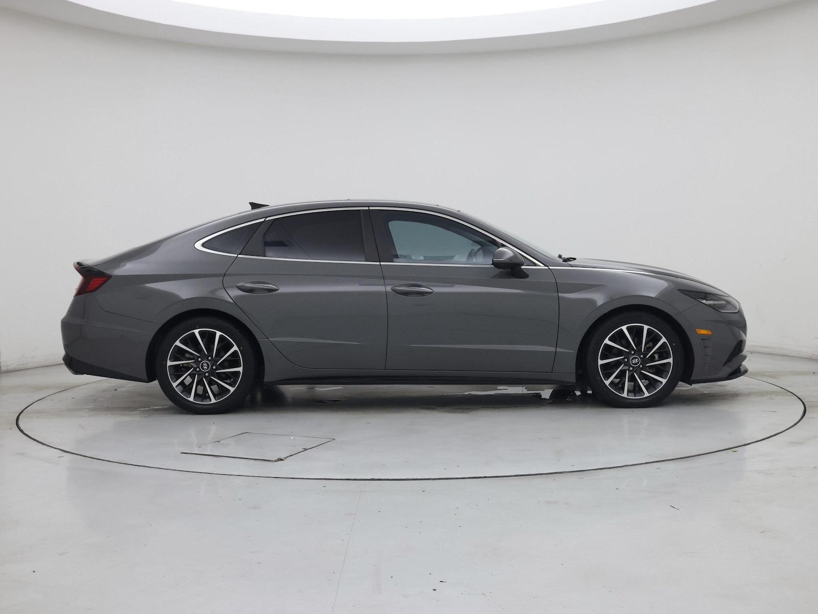 2022 Hyundai Sonata Limited - Photo 8