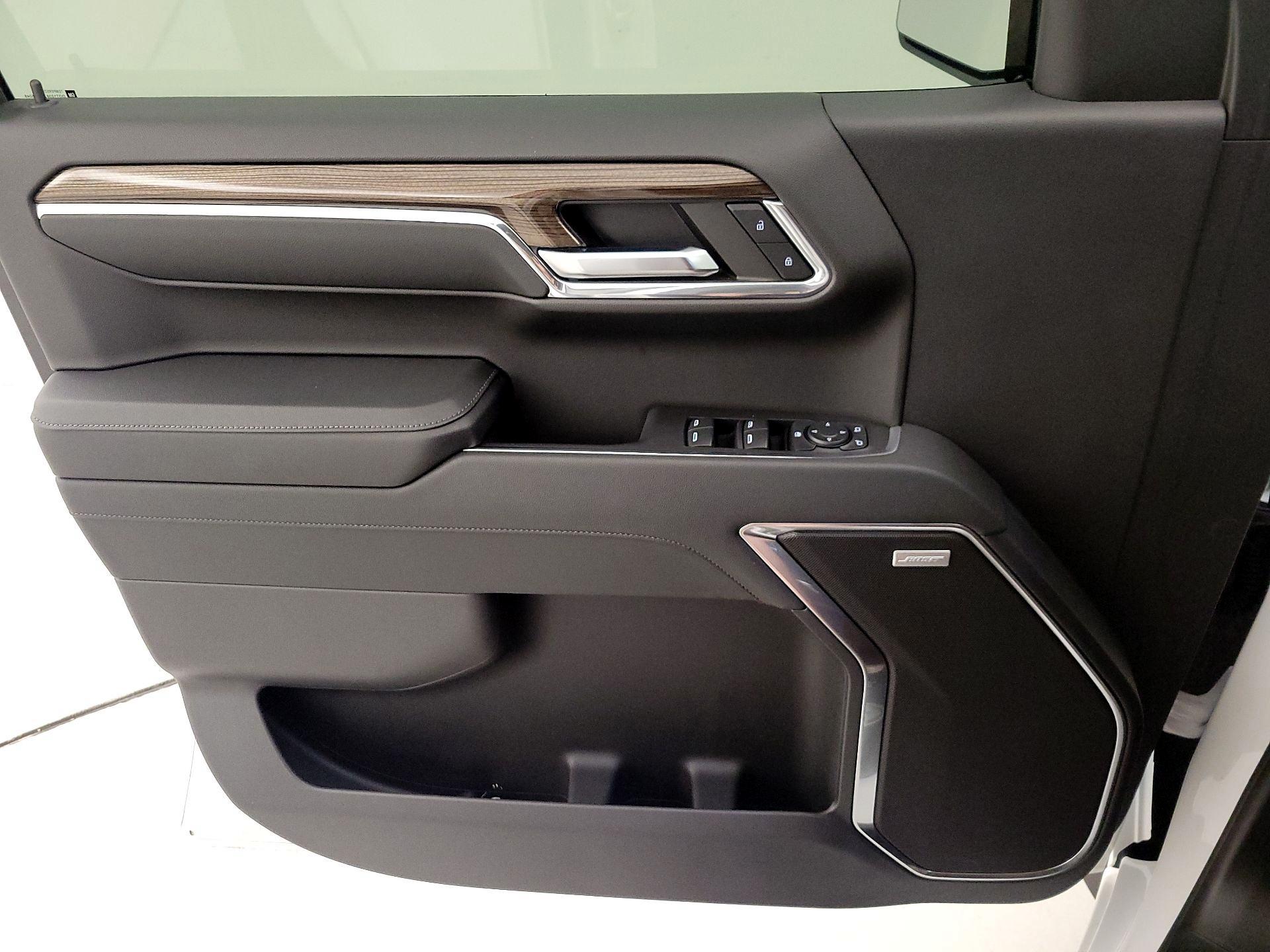 Thumbnail: 2024 Chevrolet Silverado 1500 - 12