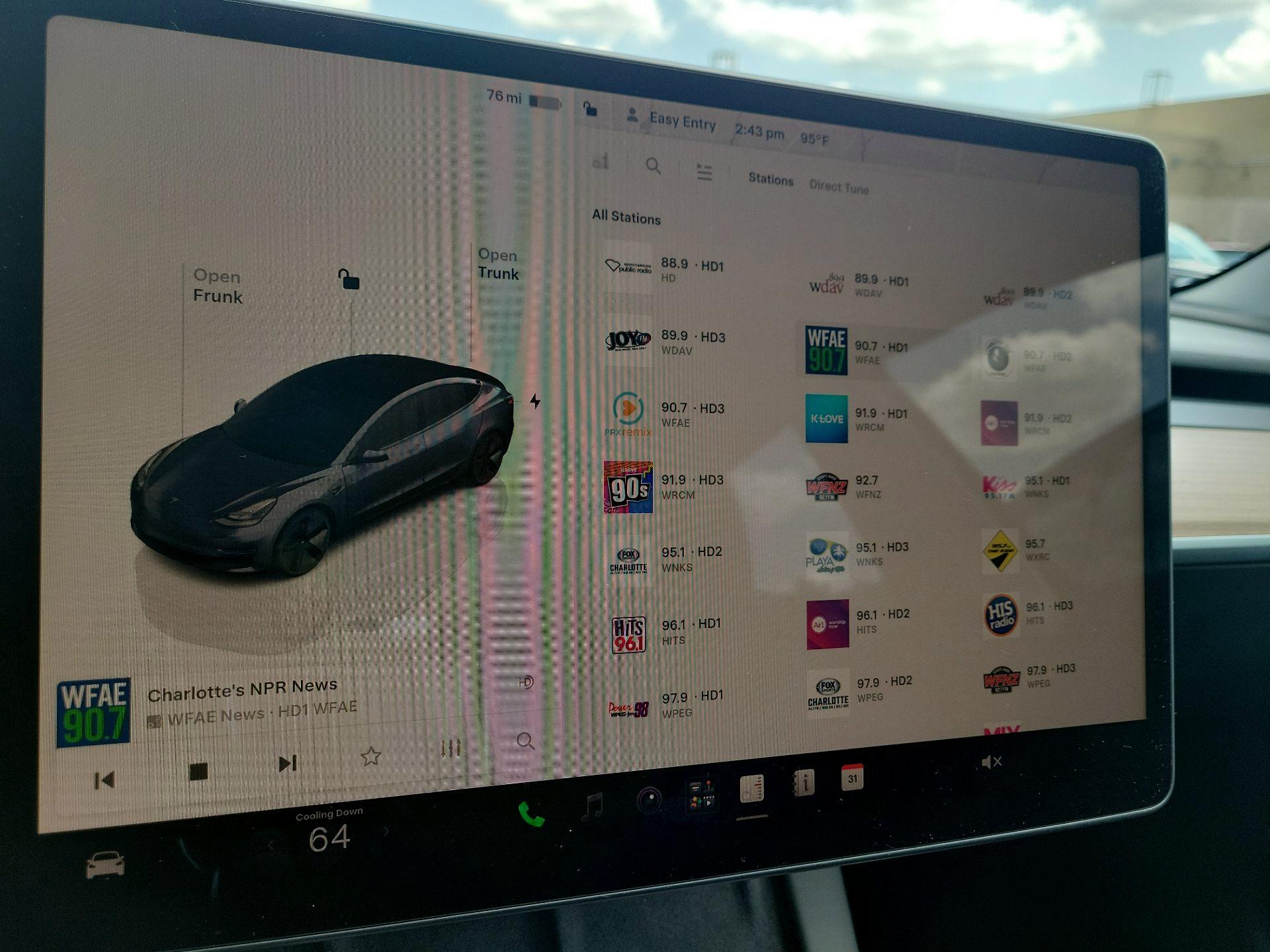 Thumbnail: 2023 Tesla Model 3 - 15