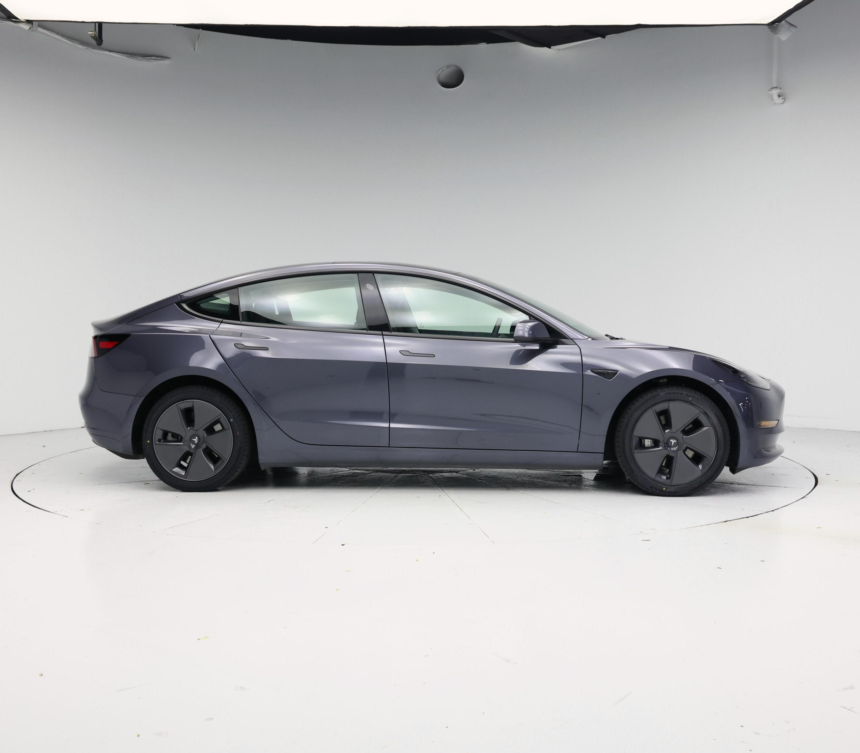 Thumbnail: 2023 Tesla Model 3 - 7
