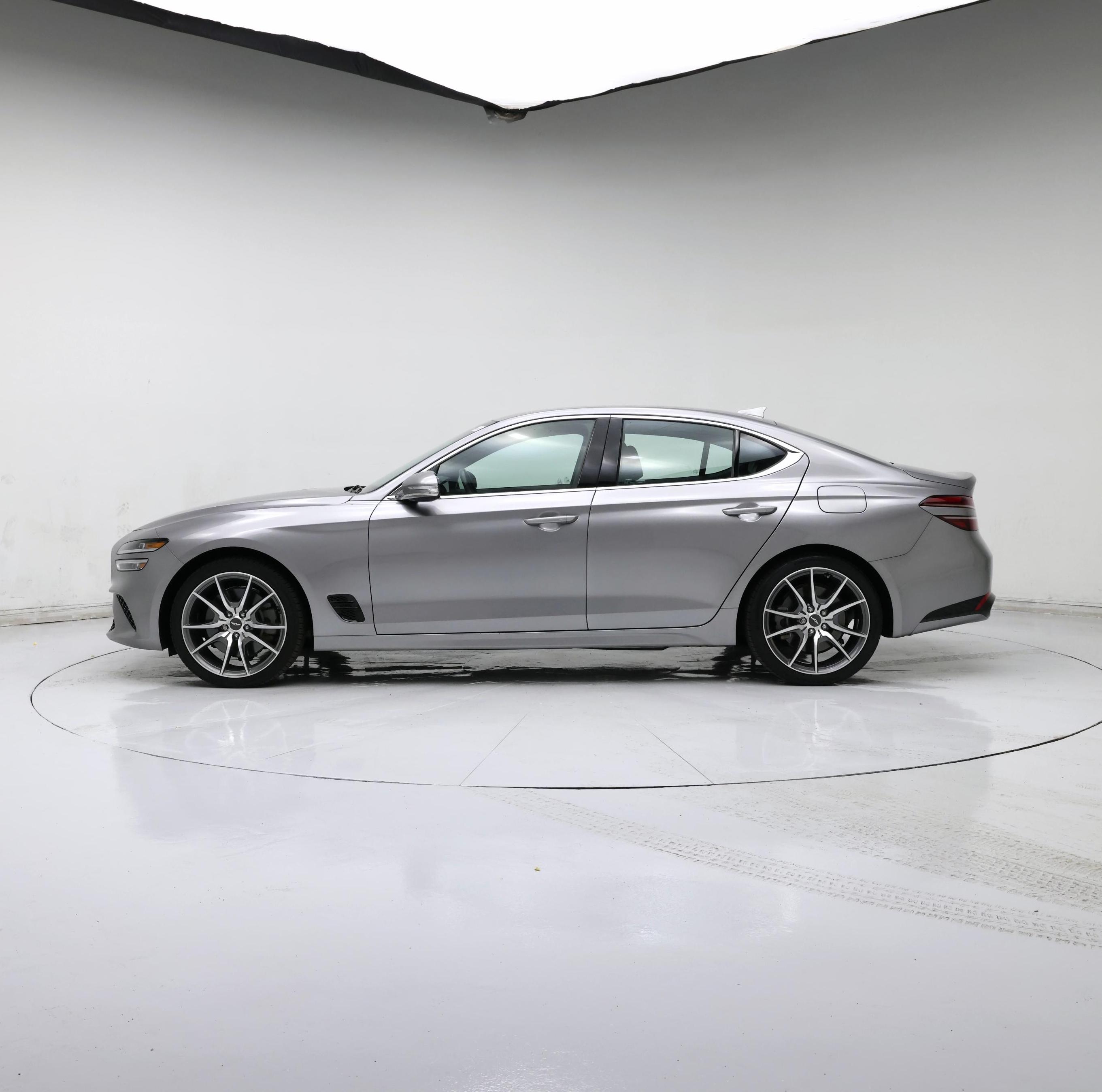 Thumbnail: 2022 Genesis G70 - 3