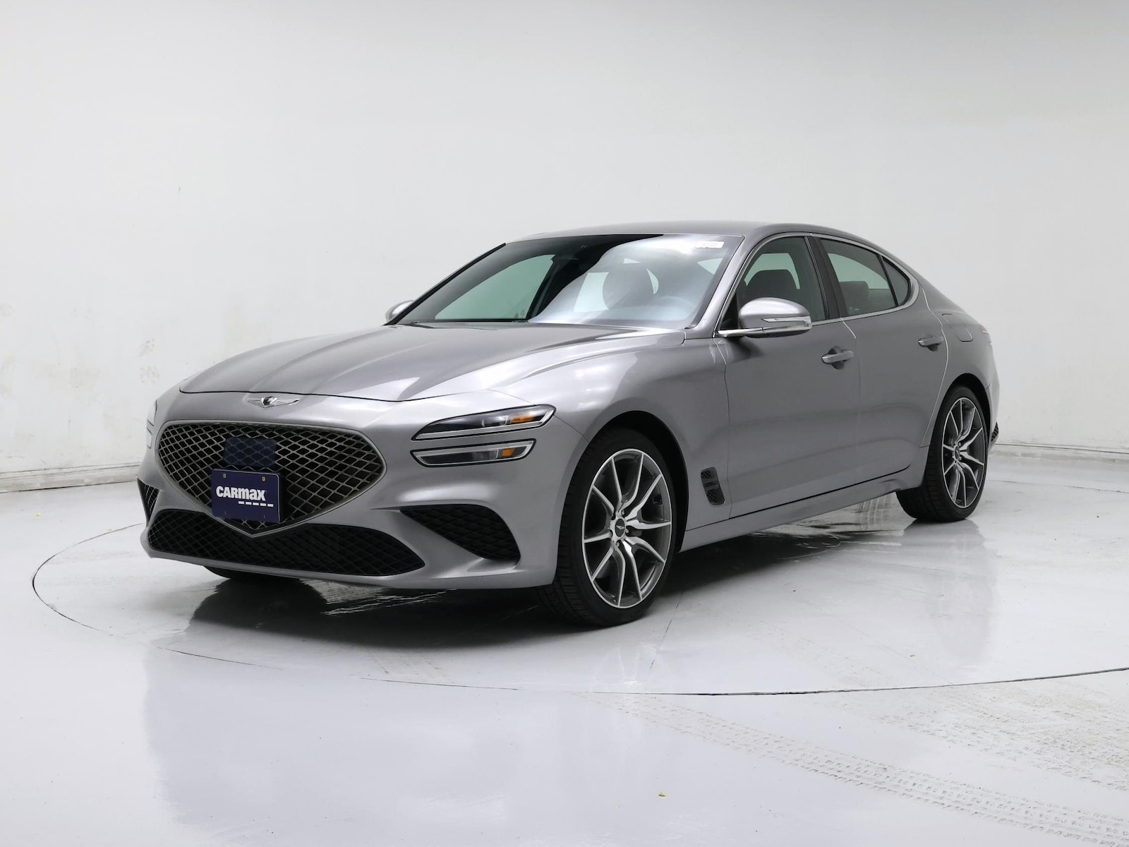2022 GENESIS G70 Standard - Photo 5