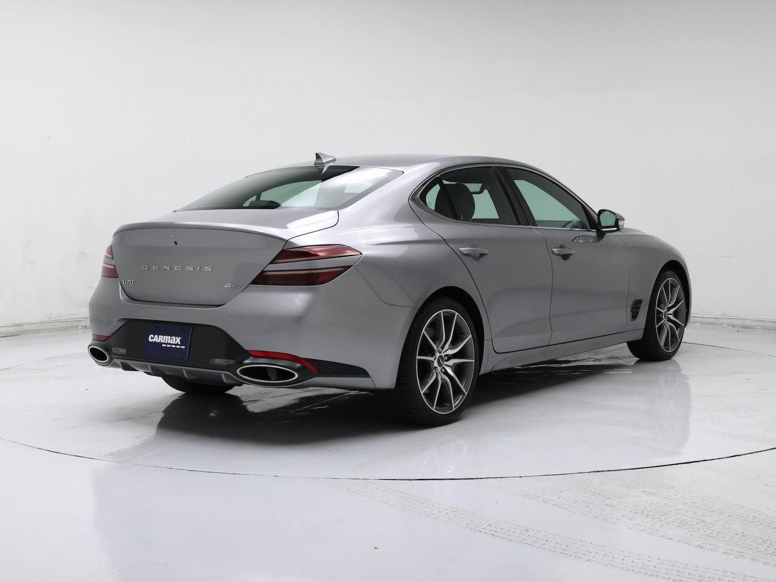 2022 GENESIS G70 Standard - Photo 9