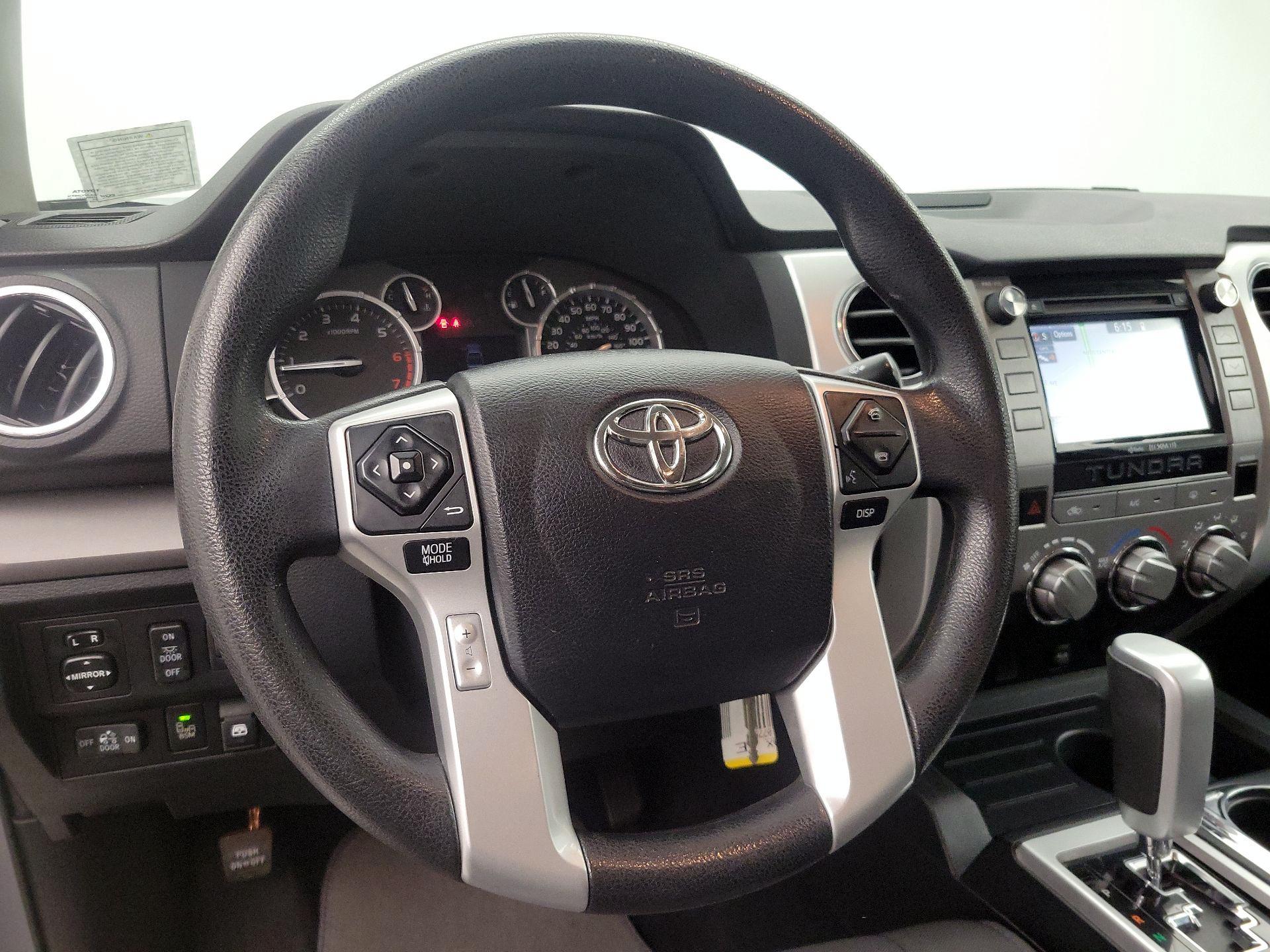 Thumbnail: 2016 Toyota Tundra - 10