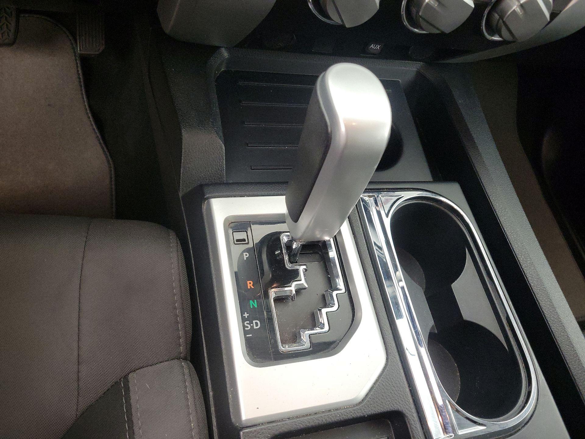 Thumbnail: 2016 Toyota Tundra - 18