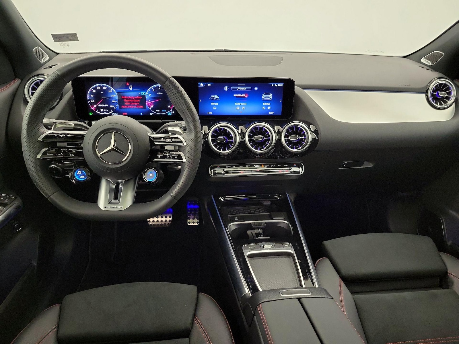2026 Mercedes-Benz GLA AMG GLA 35 - Photo 10