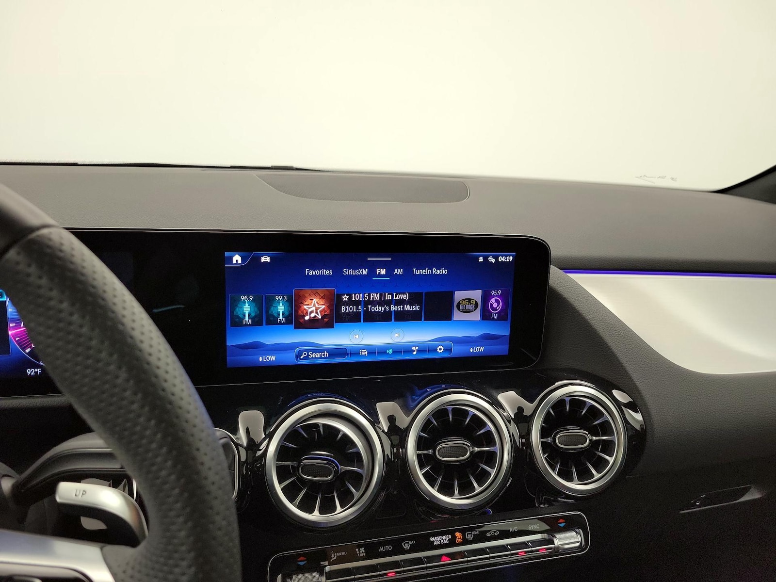 2026 Mercedes-Benz GLA AMG GLA 35 - Photo 16