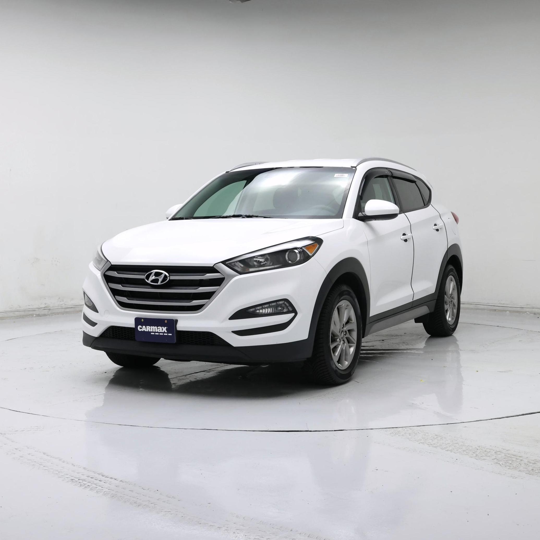 Thumbnail: 2018 Hyundai Tucson - 4