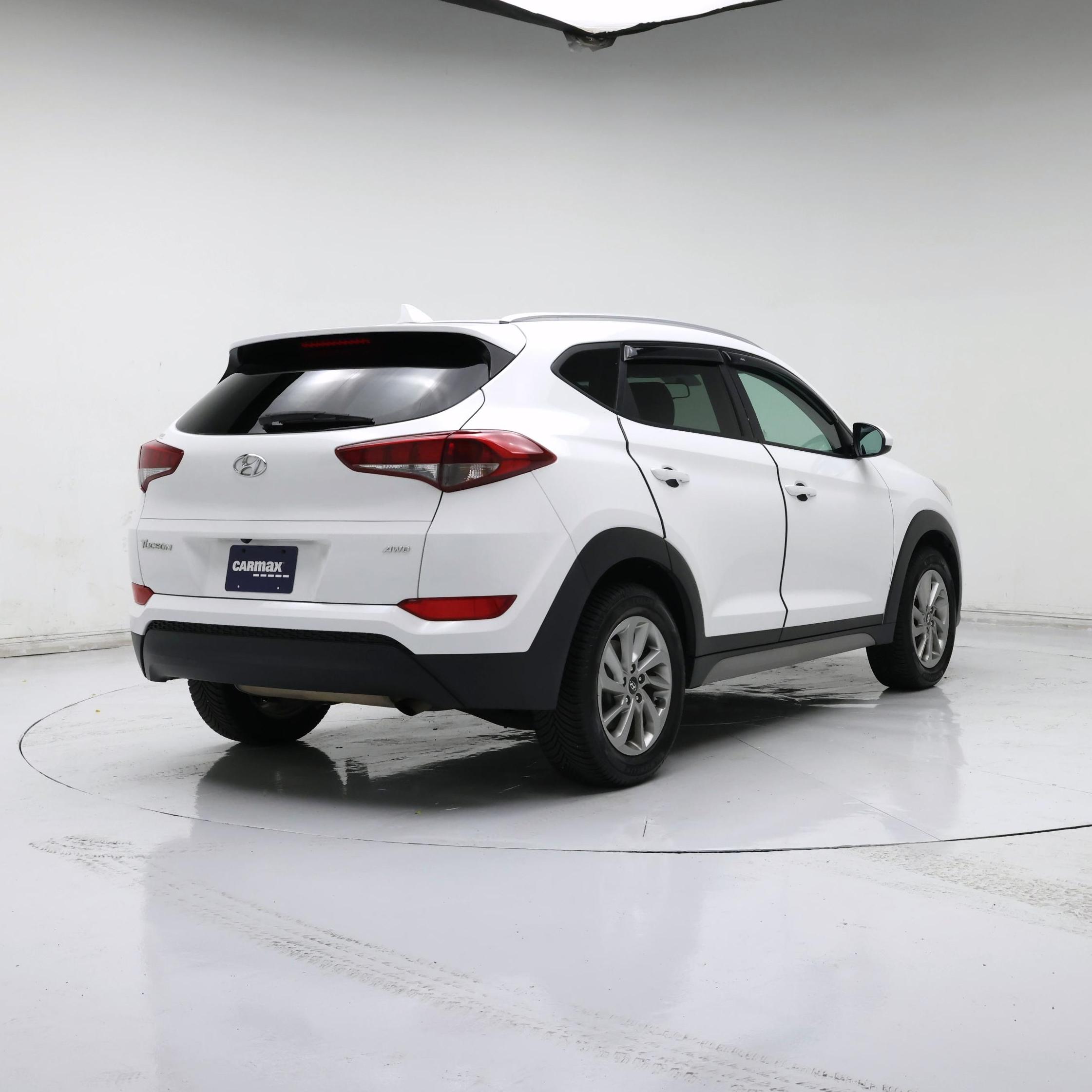 Thumbnail: 2018 Hyundai Tucson - 8
