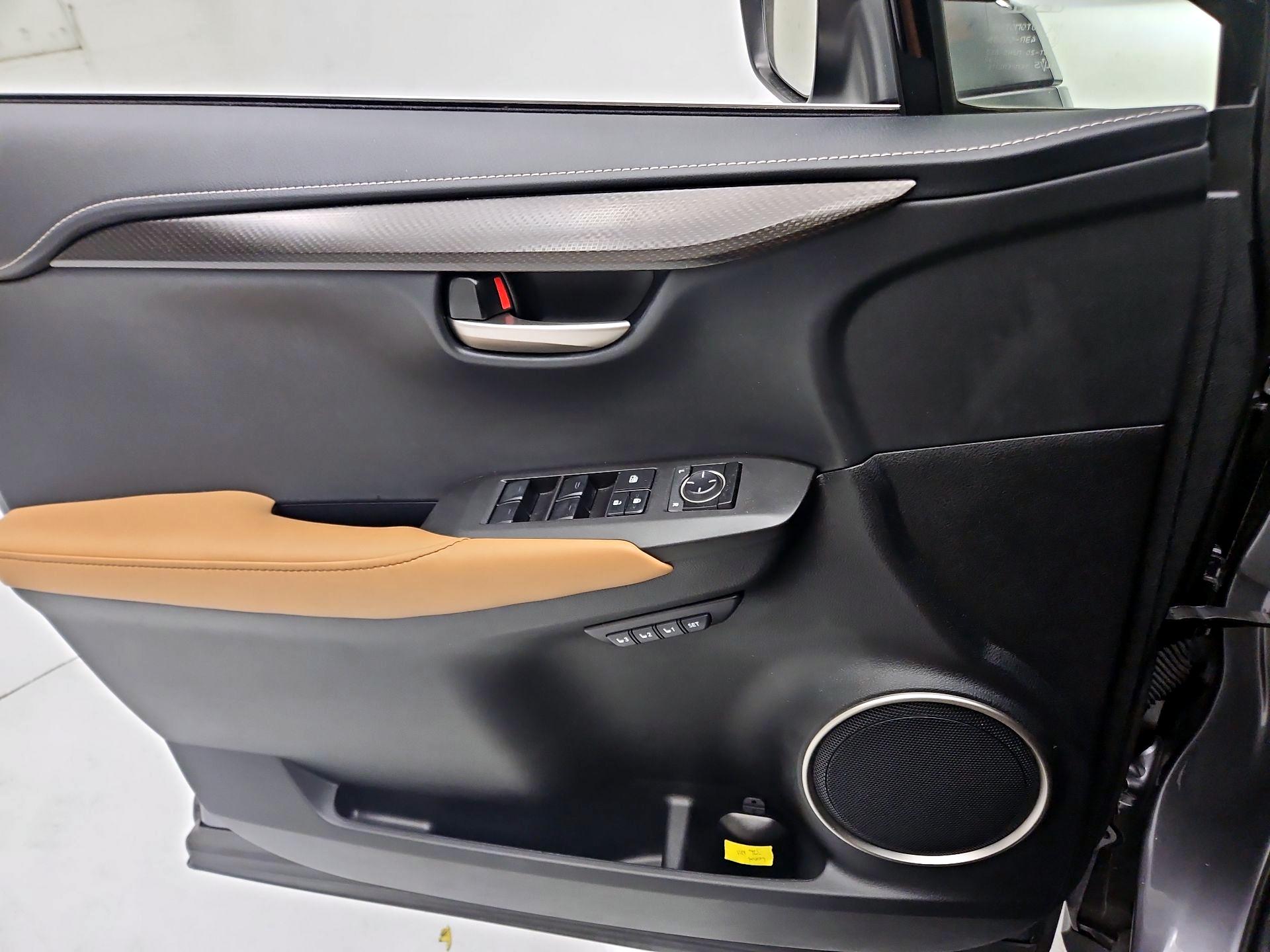 Thumbnail: 2016 Lexus NX - 12
