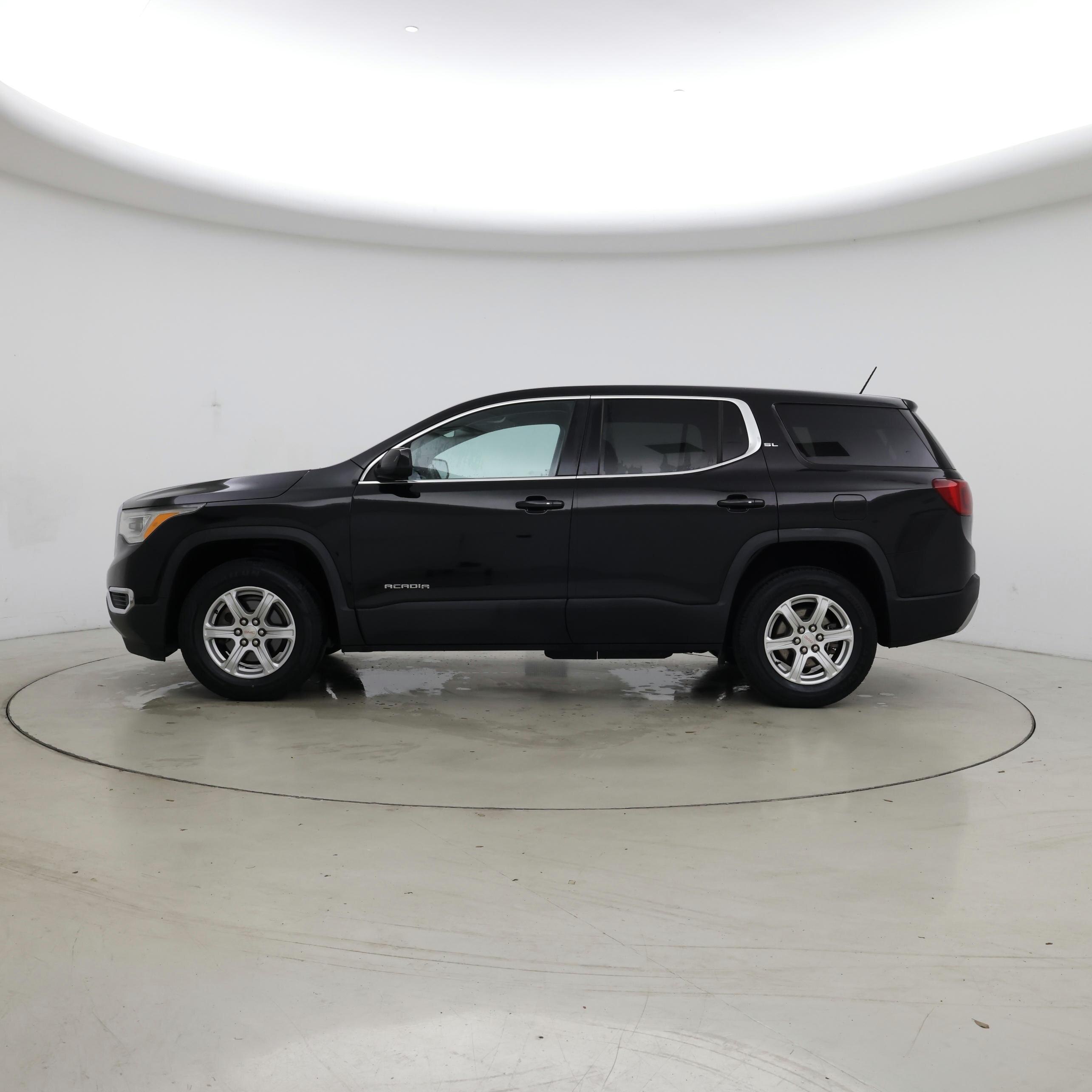 Thumbnail: 2019 GMC Acadia - 3
