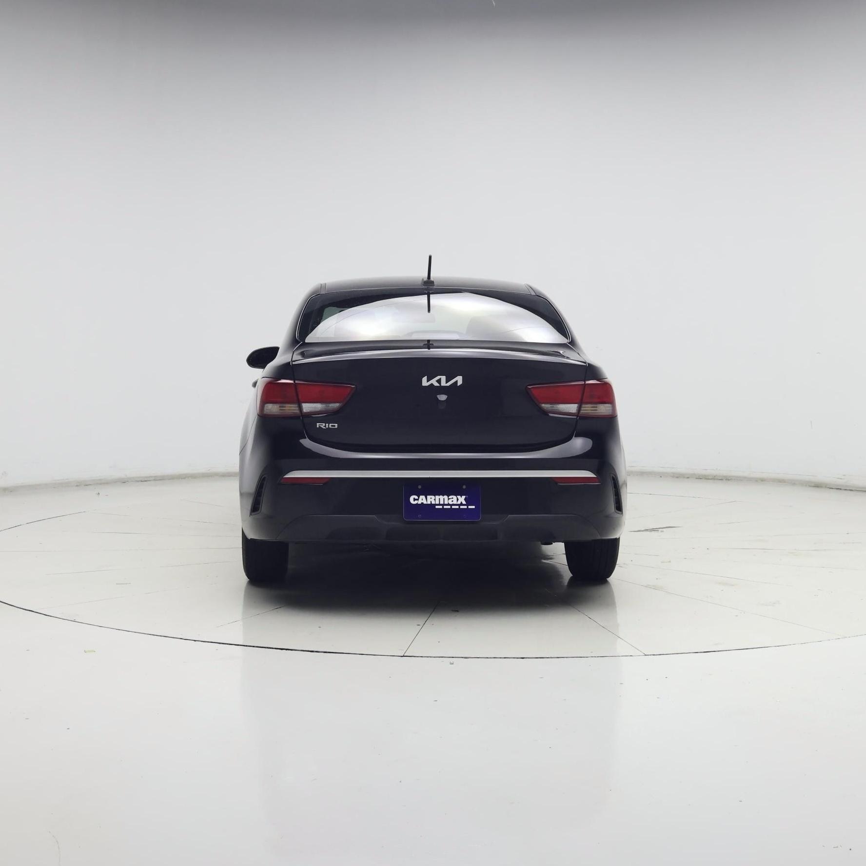 Thumbnail: 2022 Kia Rio - 6