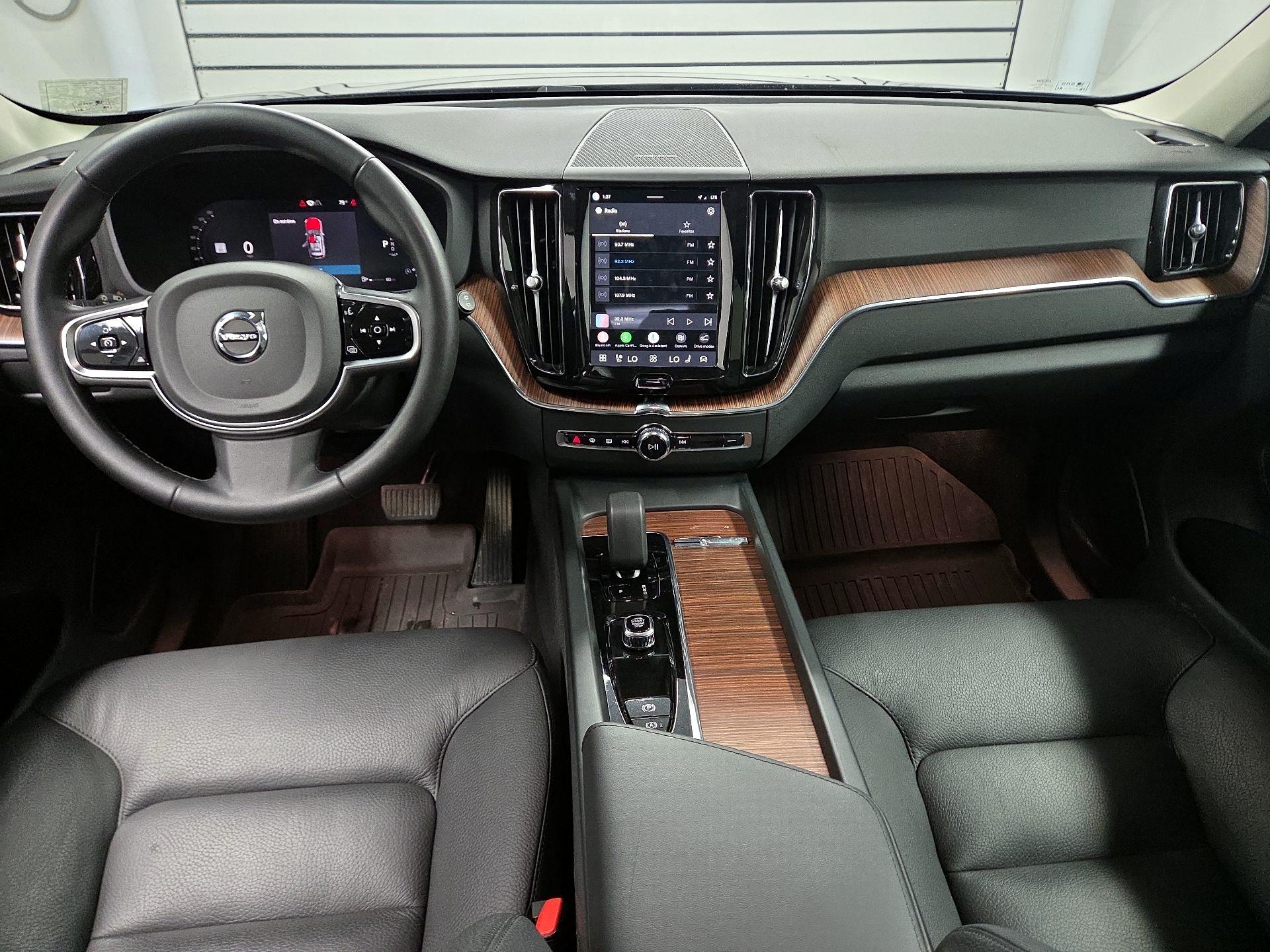 Thumbnail: 2024 Volvo XC60 - 9