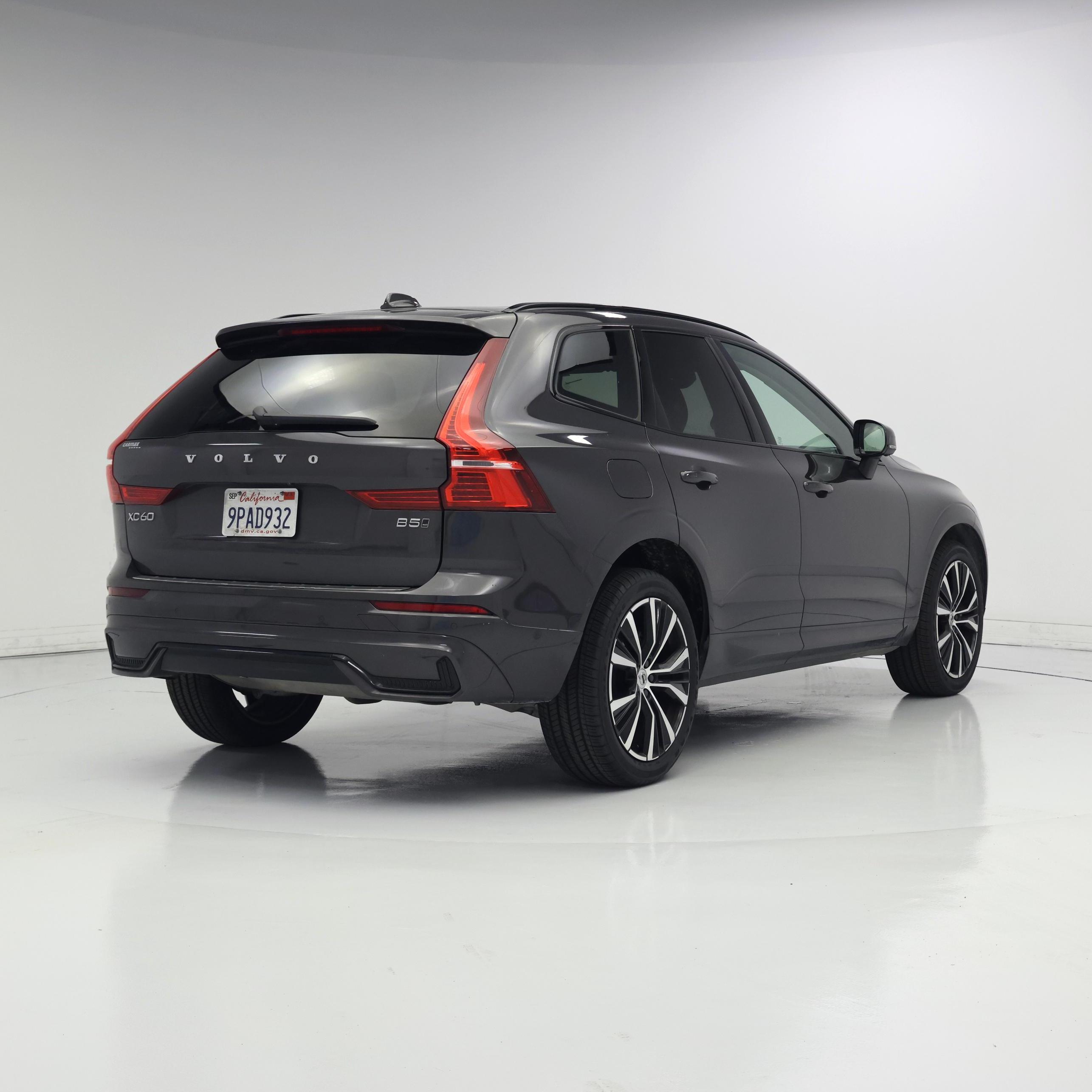 Thumbnail: 2024 Volvo XC60 - 8